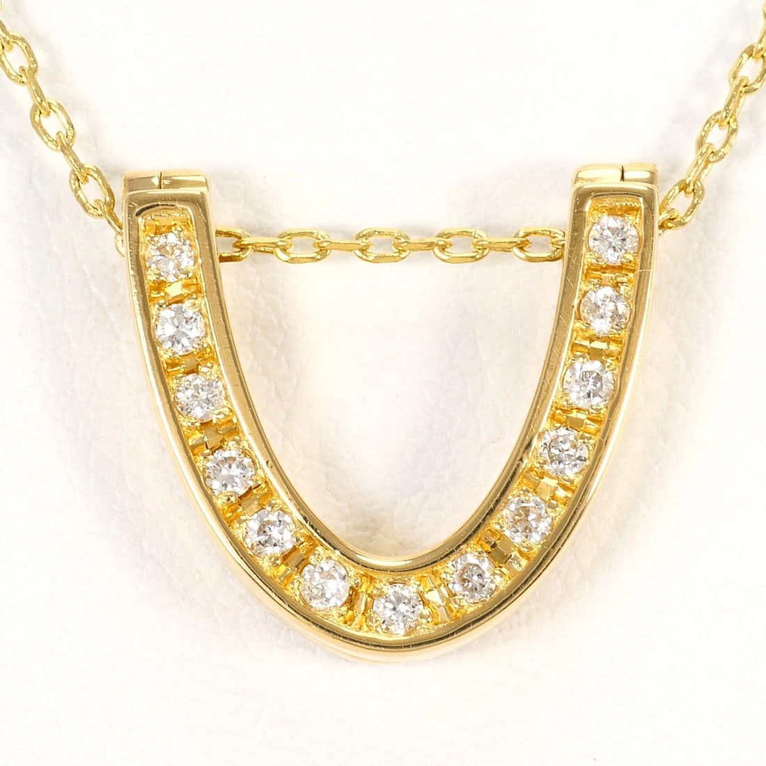 K18 GOLD NECKLACE DIAMOND: K18 gold Necklace Diamond Brand: No Brand Type/Style: Necklace Material: K18 Gold, Main Stone Natural Color: None Size: Chain Length: 49cm Accessories: None Accessories Notice: When purchasing