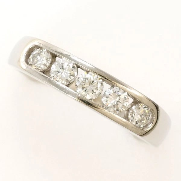 PT900 RING: PT900 Ring Brand: No Brand Type/Style: Ring Material: PT900/Platinum, Main Stone Natural Color: None Size: US 7 7/8 Accessories: None Accessories Notice: When purchasing pre-owned goods, please refer