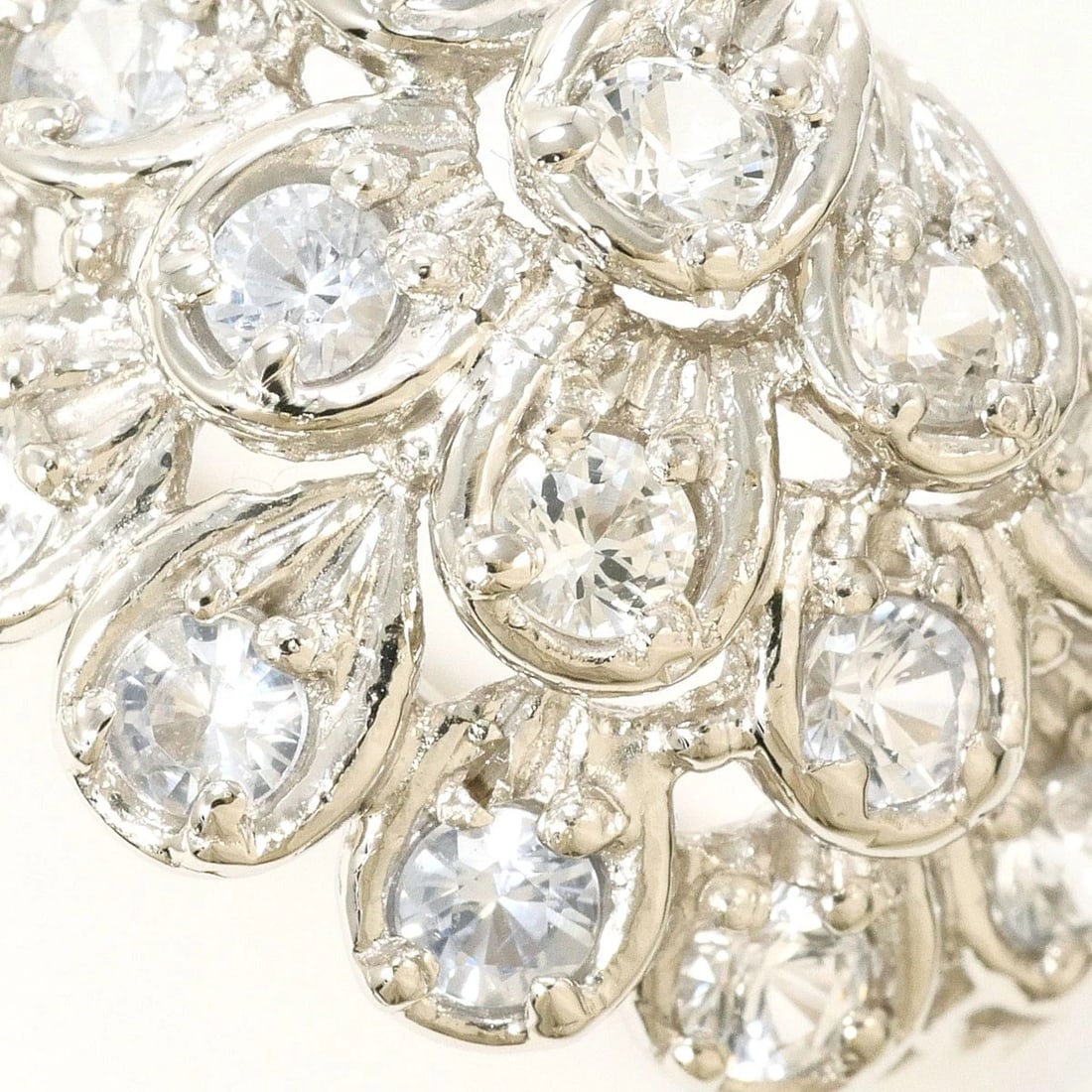 PT900 RING WHITE SAPPHIRE - 2