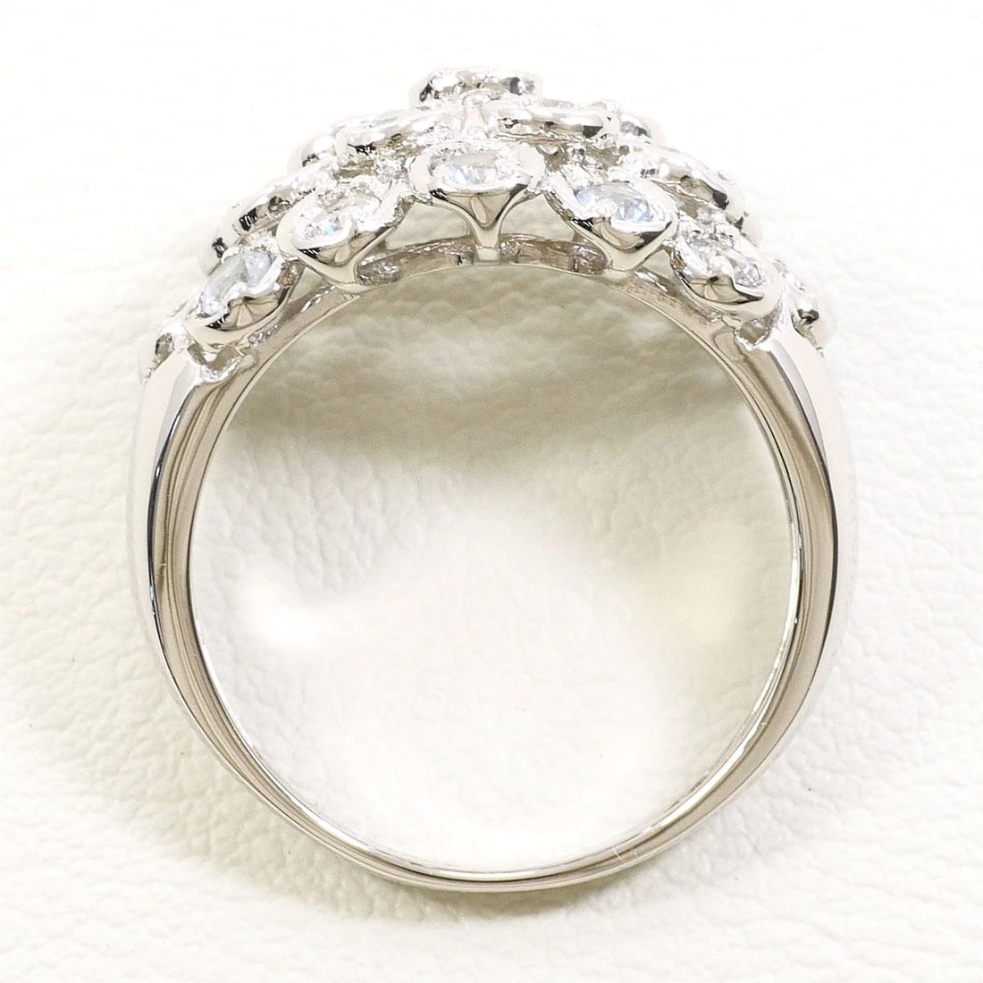 PT900 RING WHITE SAPPHIRE - 3