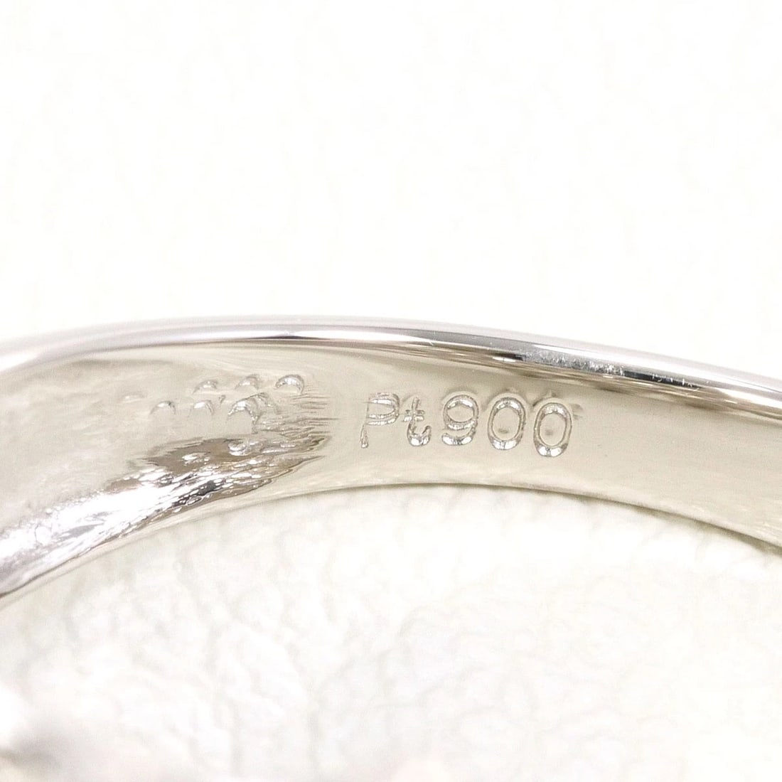 PT900 RING WHITE SAPPHIRE - 5