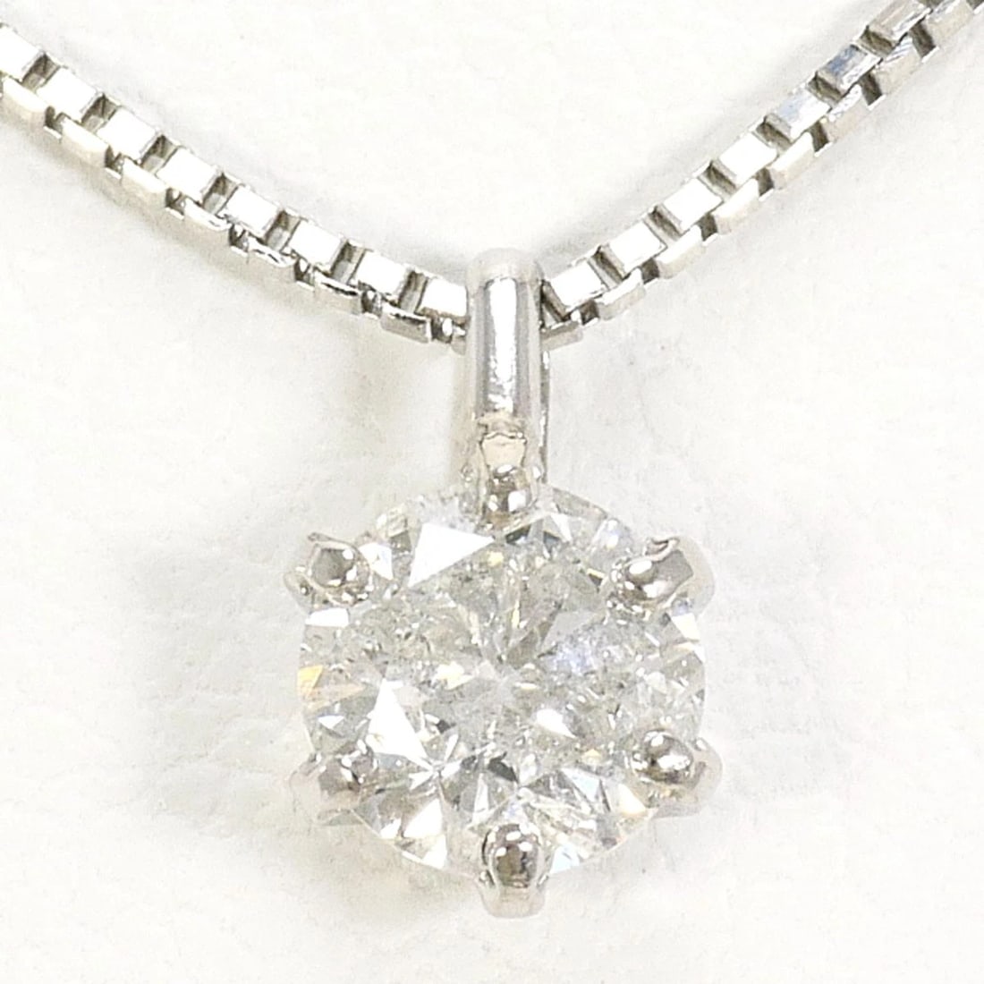 PT900 PLATINUM PT850 NECKLACE DIAMOND: PT900 Platinum PT850 Necklace Diamond Brand: No Brand Type/Style: Necklace Material: PT900, Main Stone Natural Color: Silver Size: H:about7?W:about5mm(Top and Chain cannot be removed) Chain Length: