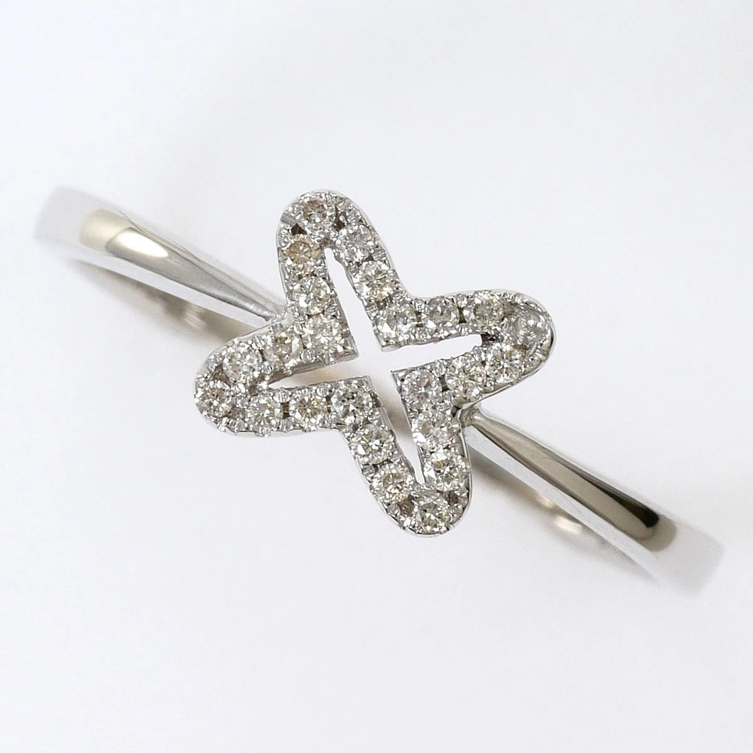 K18 GOLD RING DIAMOND: K18 gold Ring Diamond Brand: No Brand Type/Style: Ring Material: K18 Gold, Main Stone Natural Color: None Size: US 7 Accessories: None Accessories Notice: When purchasing pre-owned goods, please