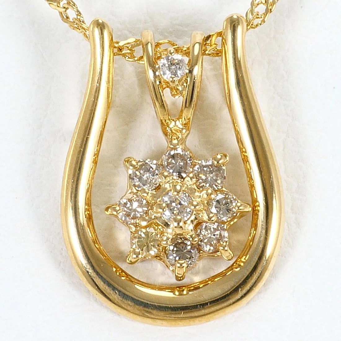 K18 GOLD NECKLACE DIAMOND: K18 gold Necklace Diamond Brand: No Brand Type/Style: Necklace Material: K18 Gold, Main Stone Natural Color: None Size: Chain Length: 40cm Accessories: None Accessories Notice: When purchasing