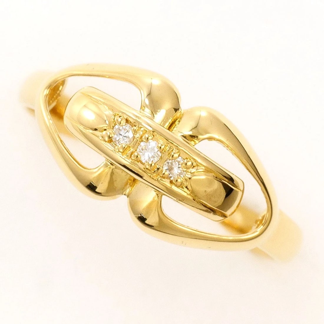 K18 GOLD RING DIAMOND: K18 gold Ring Diamond Brand: No Brand Type/Style: Ring Material: K18 Gold, Main Stone Natural Color: None Size: US 6 1/4 Accessories: None Accessories Notice: When purchasing pre-owned goods, please