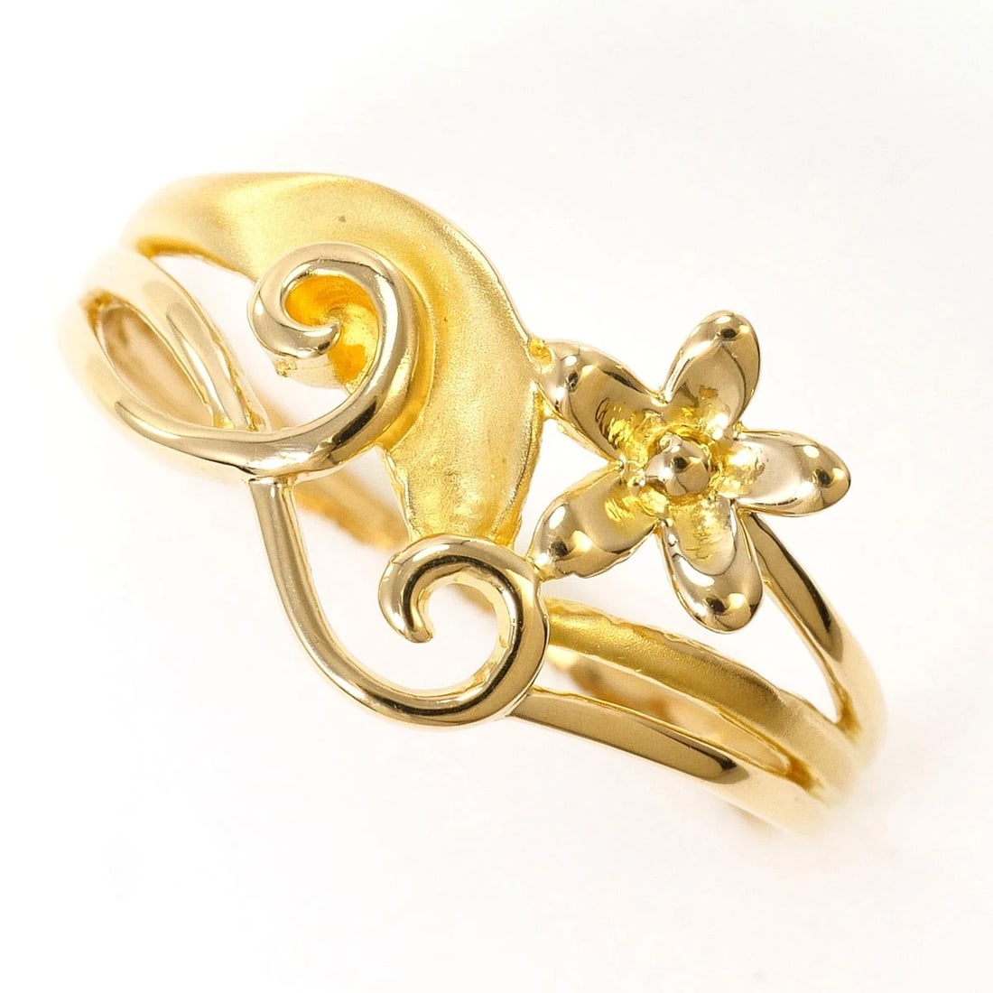 K18 GOLD RING K18YG: K18 gold Ring K18YG Brand: No Brand Type/Style: Ring Material: K18/Yellow Gold Alloy, Color: Gold Size: US 7 1/4 Accessories: None Accessories Notice: When purchasing pre-owned goods, please refer to