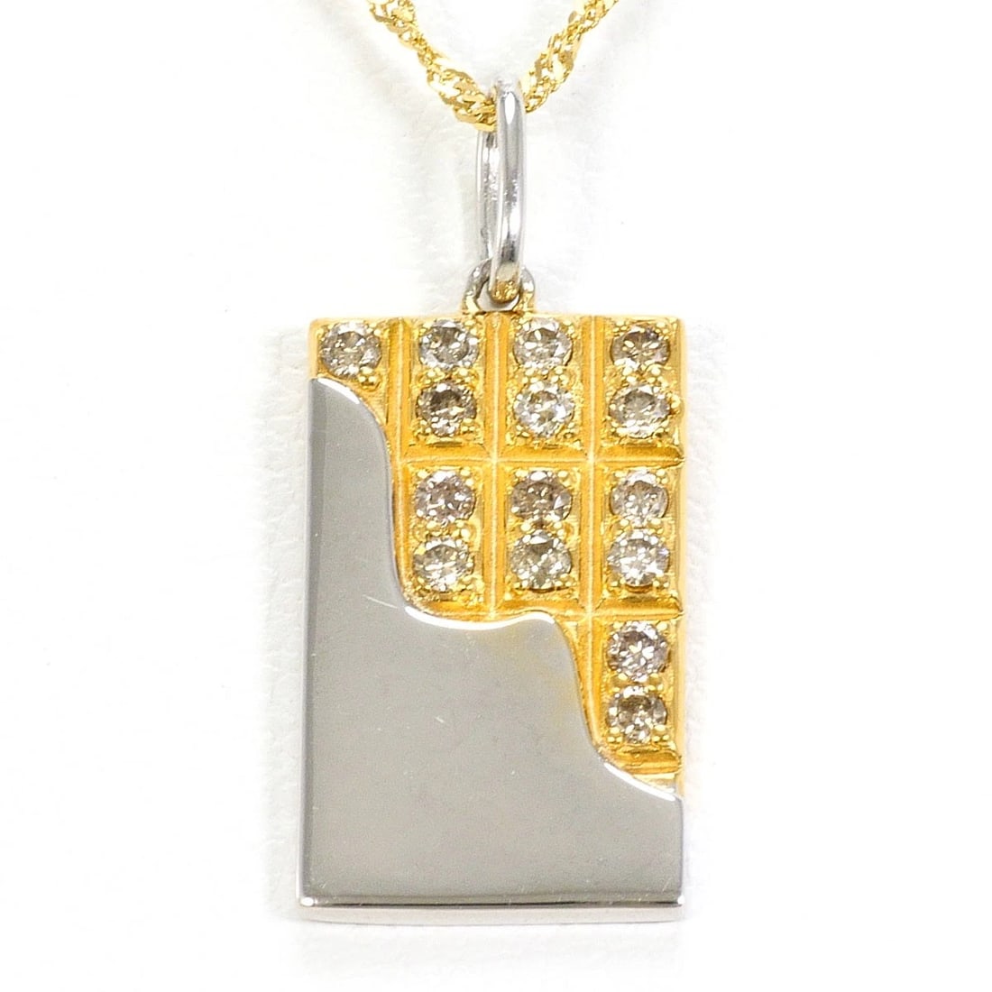 K18 NECKLACE BROWN DIAMOND: K18 Necklace Brown Diamond Brand: No Brand Type/Style: Necklace Material: K18/White Gold, Main Stone Natural Color: White Gold Size: Top size?H:about6?W:about13mm(Top and Chain cannot be removed),
