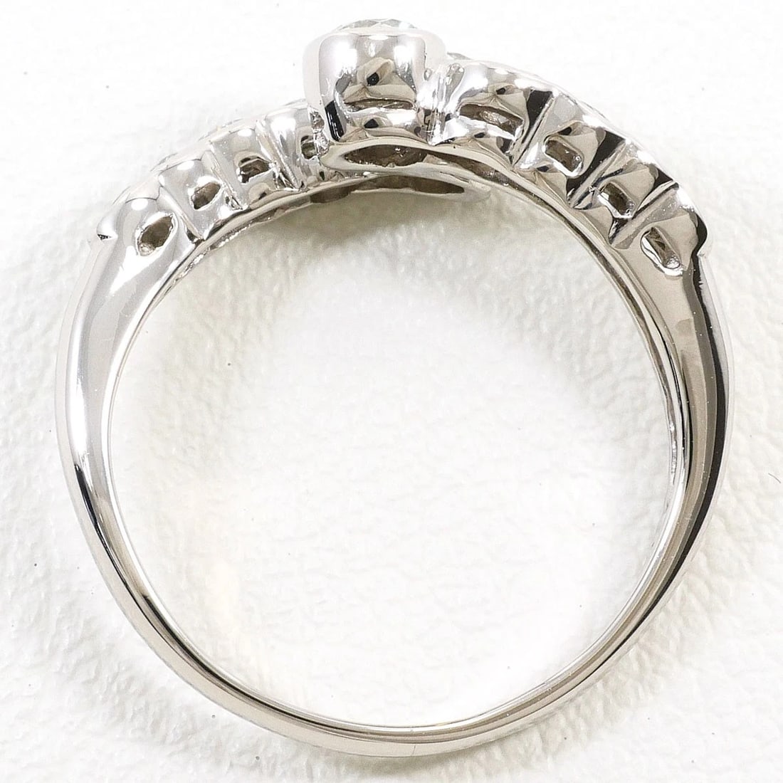 PT900 PLATINUM RING DIAMOND - 3