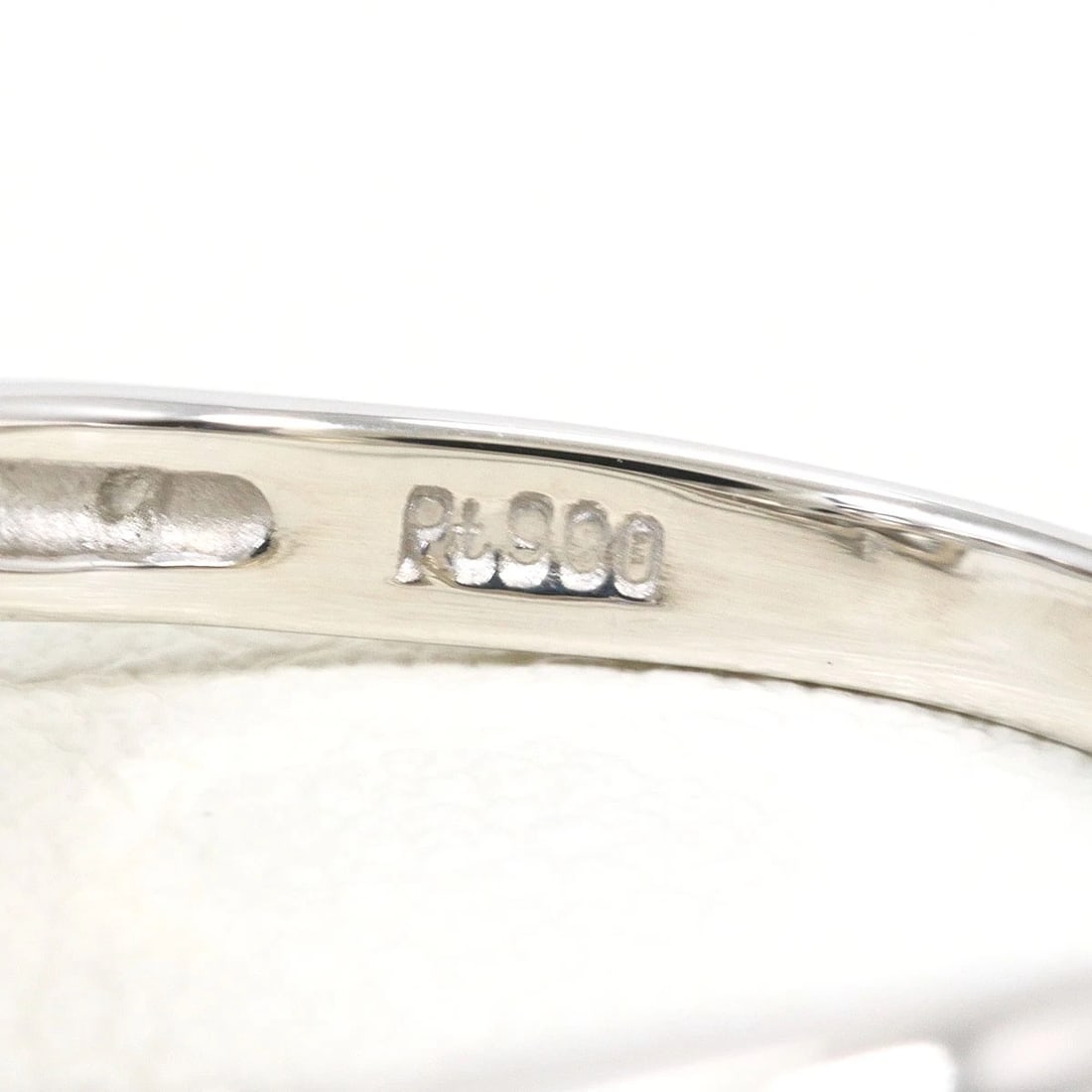 PT900 PLATINUM RING DIAMOND - 5