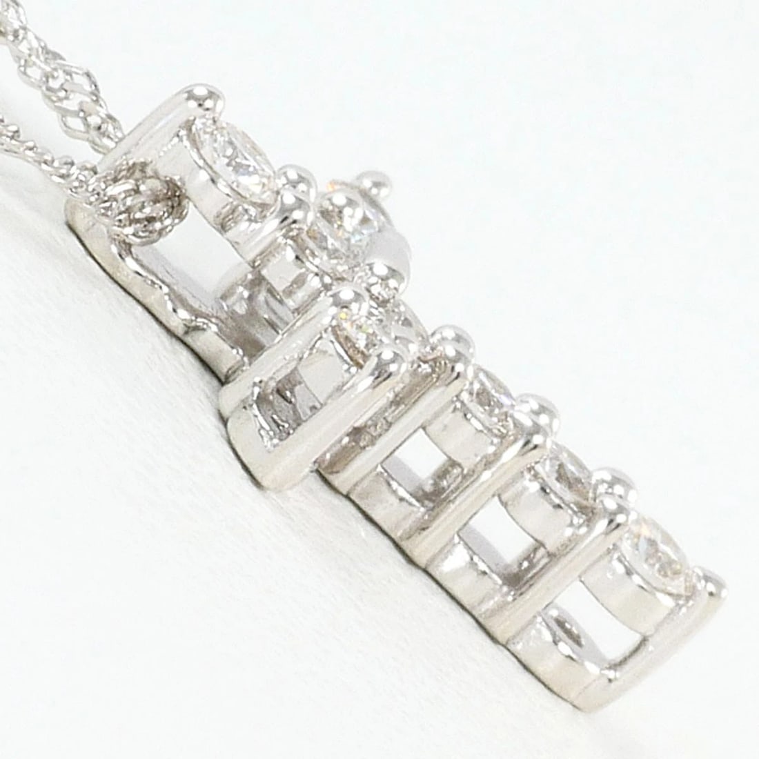 K18 GOLD RING DIAMOND - 2