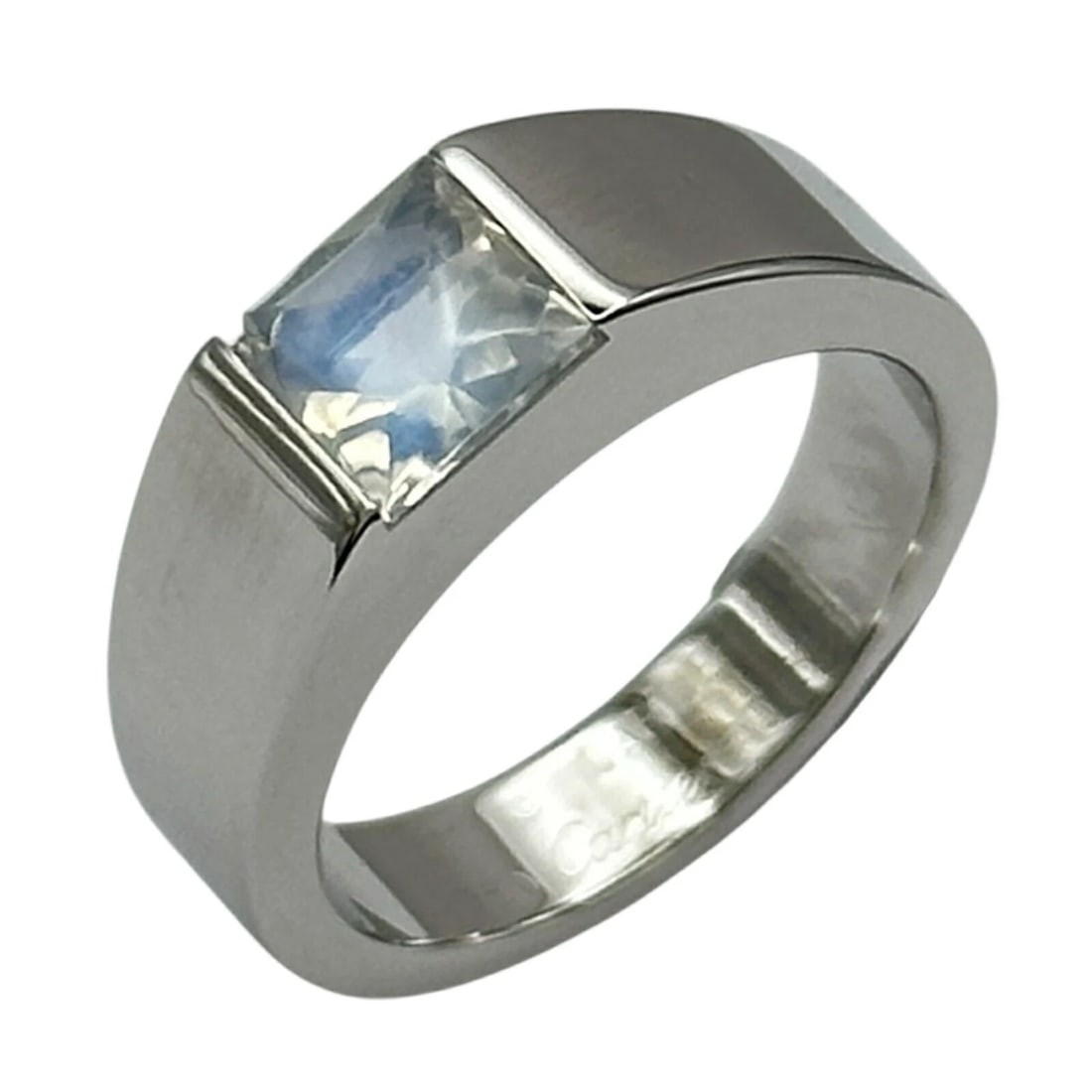 CARTIER TANK RING WHITE GOLD 18K MOONSTONE JEWELRY: Cartier Tank Ring White Gold 18K Moonstone Jewelry Brand: Cartier Type/Style: Ring Material: K18 WG, Main Stone Moonstone Color: WG Size: 6 US Accessories: None Accessories Notice: When pu