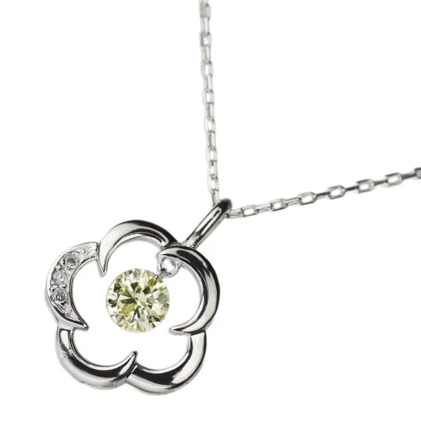 K18WG FLOWER DIAMOND PENDANT NECKLACE: K18WG flower diamond pendant necklace Brand: None Type/Style: pendant necklace Material: K18WG, Main Stone Natural Color: WG Size: Chain Length ?45 cm Accessories: None Accessories Notice: When