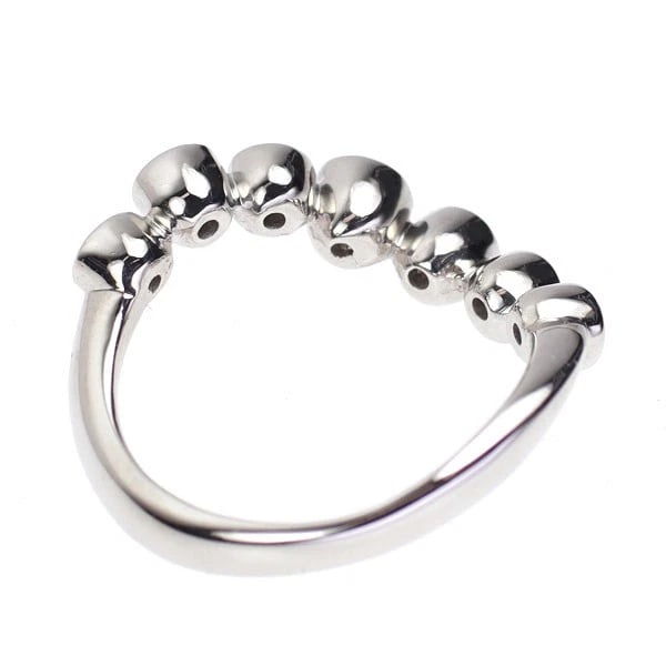 PT900 H&C DIAMOND RING - 2