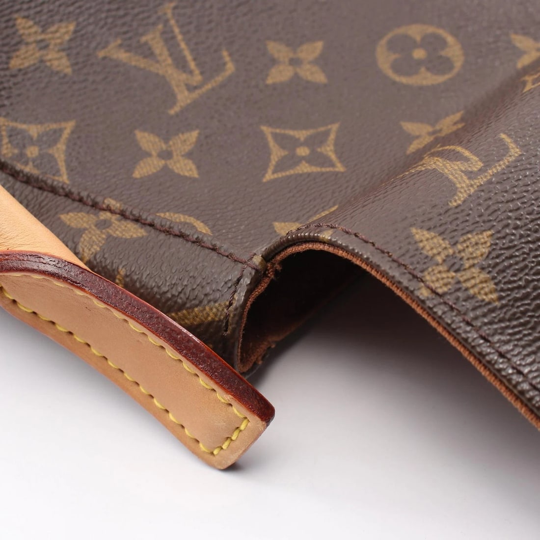LOUIS VUITTON MINI LOOPING SHOULDER HANDBAG - 3