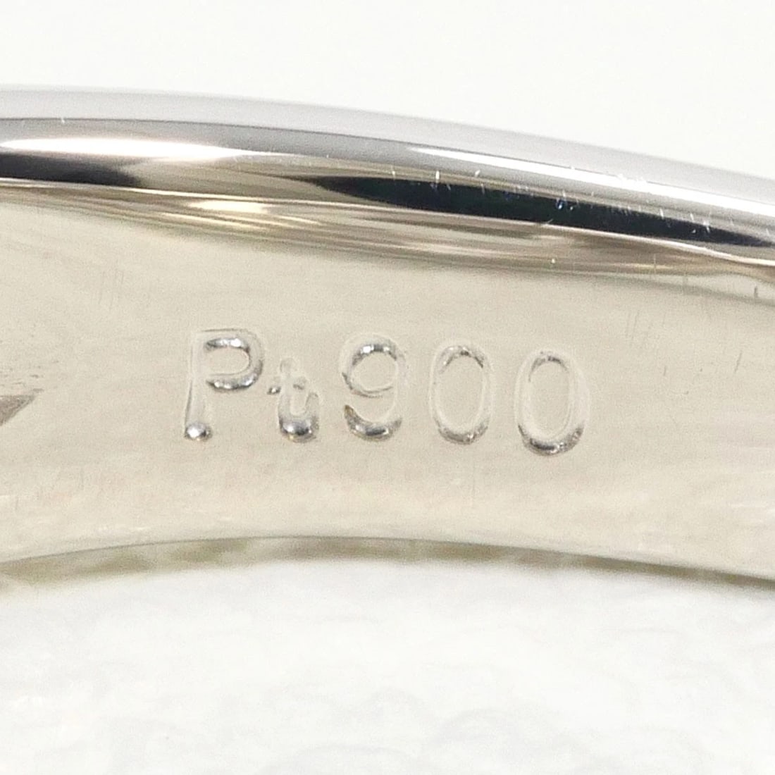 PT900 PLATINUM RING DIAMOND - 5