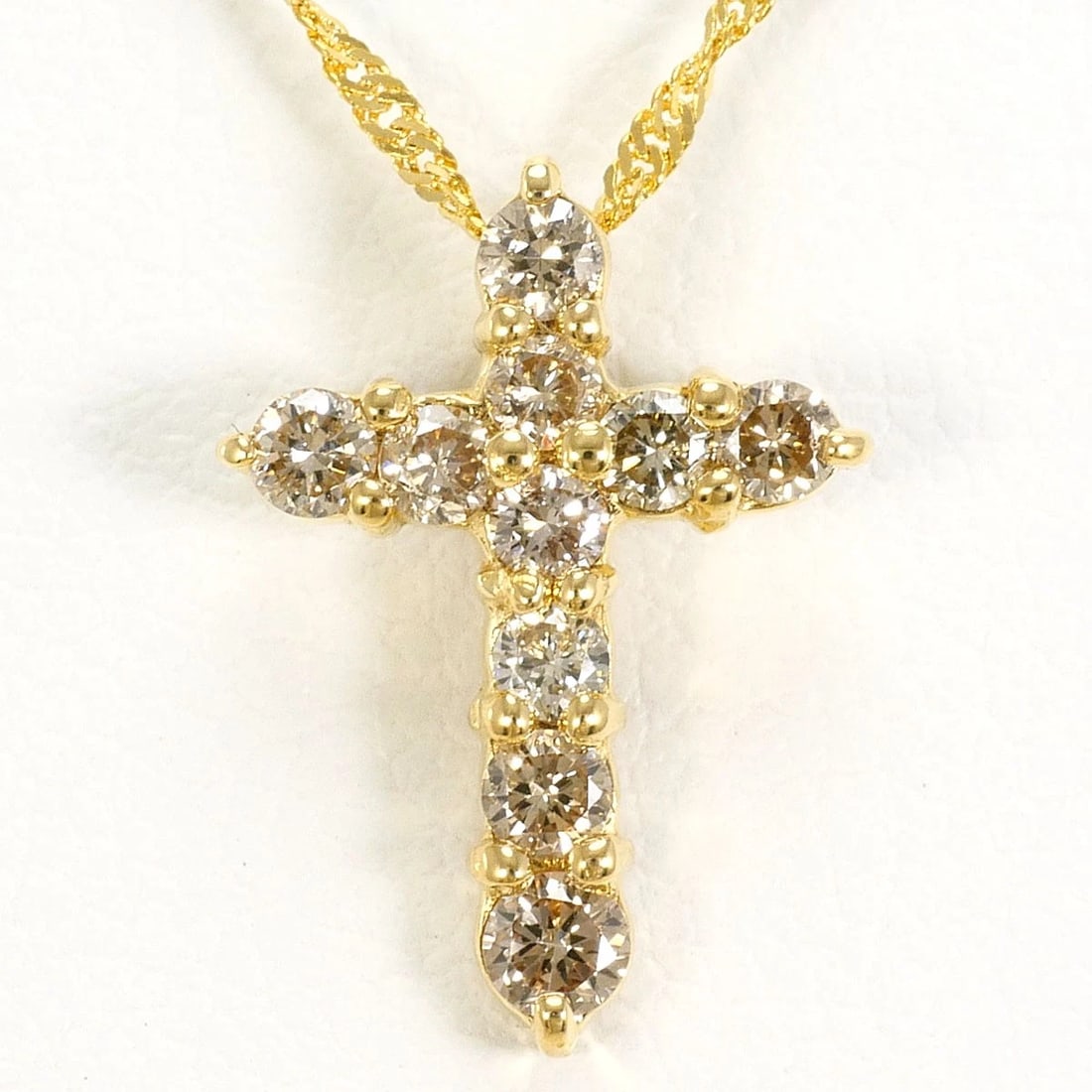 K18 GOLD NECKLACE DIAMOND: K18 gold Necklace Diamond Brand: No Brand Type/Style: Necklace Material: K18/Yellow Gold, Main Stone Natural Color: Yellow Gold a Size: Top size?H:about13?W:about11mm(Top and chain are removable),