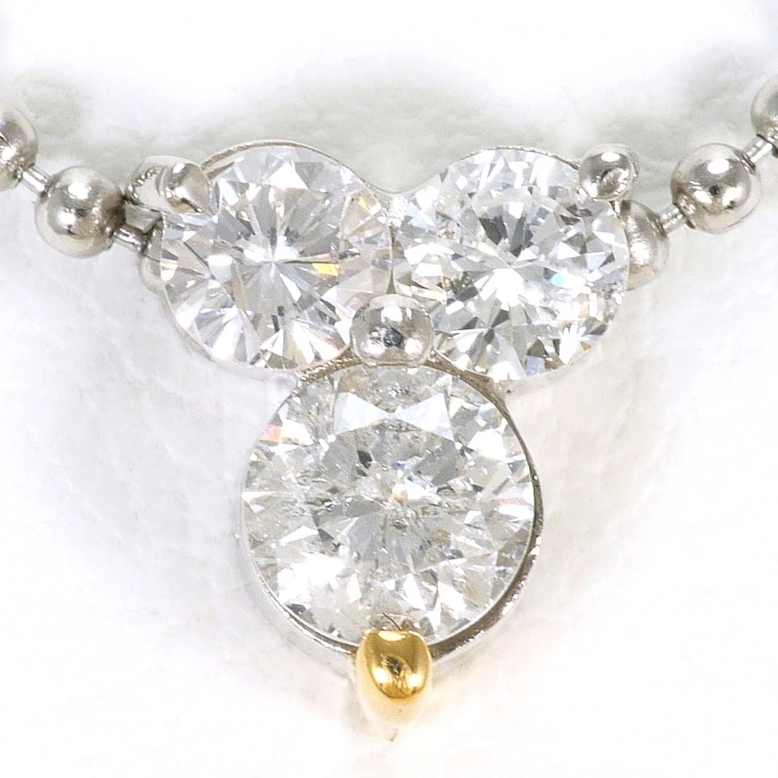 PT850 PLATINUM NECKLACE DIAMOND: PT850 Platinum Necklace Diamond Brand: No Brand Type/Style: Necklace Material: PT850, Main Stone Natural Color: None Size: Chain Length: 40cm Accessories: None Accessories Notice: When purchasing