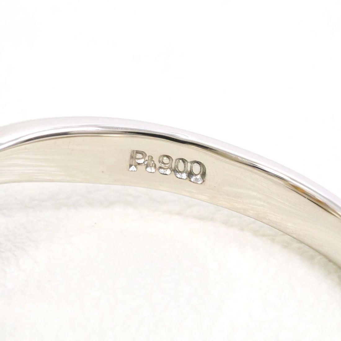 PT900 PLATINUM RING - 5