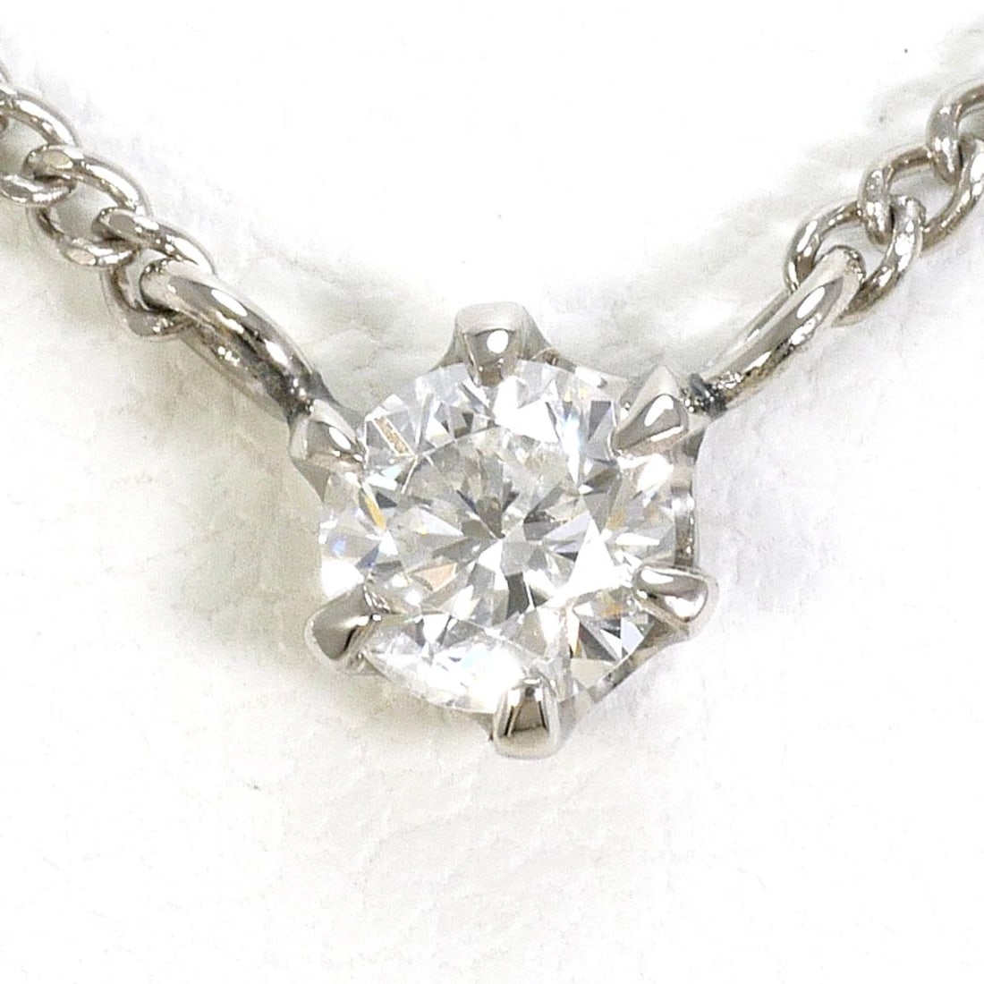 PT850 PLATINUM NECKLACE DIAMOND: PT850 Platinum Necklace Diamond Brand: No Brand Type/Style: Necklace Material: PT850/Platinum, Main Stone Natural Color: None Size: Top size?H:about5?W:about5mm(Top and Chain cannot be removed),