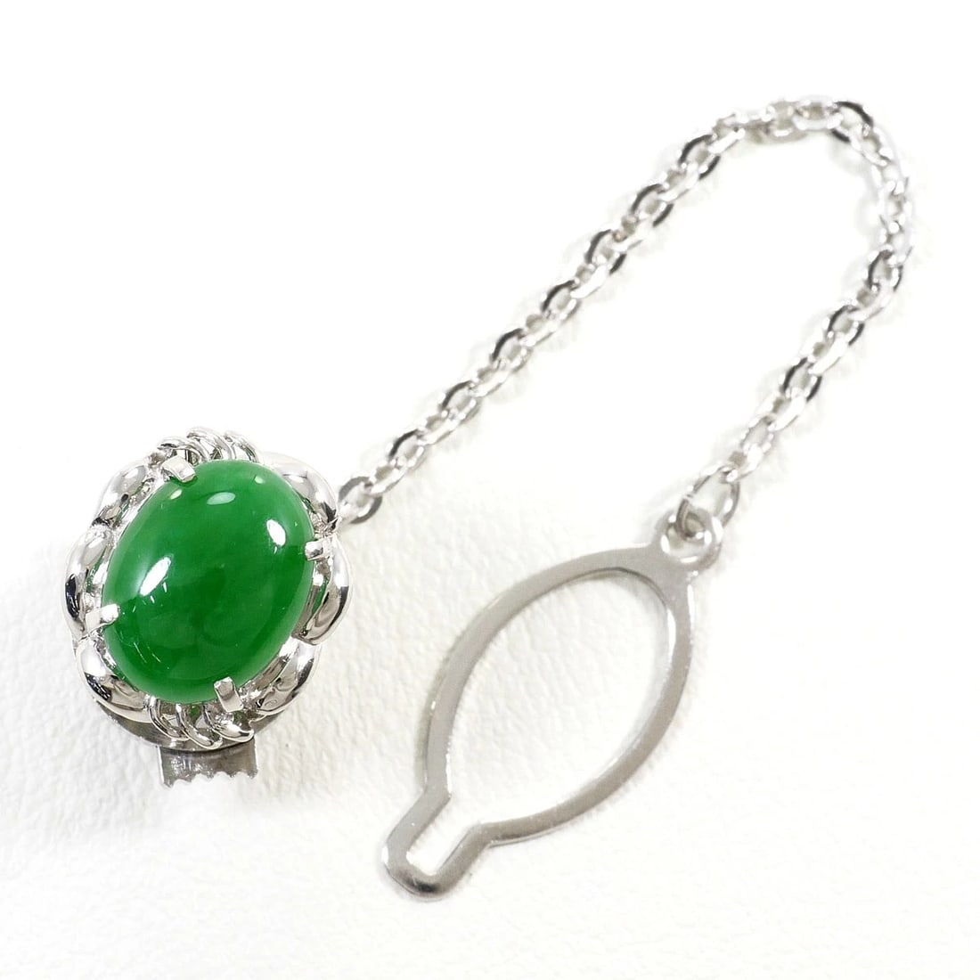 PT900 PLATINUM ALLOY BROOCH: PT900 Platinum Alloy Brooch Brand: No Brand Type/Style: Brooch Material: PT900/PlatinumAlloy, Main Stone Jade Color: None Size: H: about12mmx W: about11mm Accessories: None Accessories Notice: When