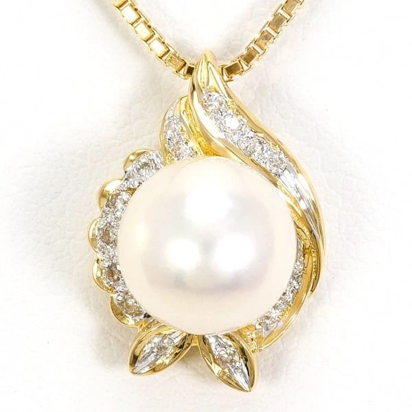 K18 NECKLACE: K18 Necklace Brand: No Brand Type/Style: Necklace Material: 18K / Yellow Gold / White Gold, Main Stone Pearl (Akoya Pearl), Diamond Color: Yellow Gold, White Gold Size: Top: Total length around 17 x