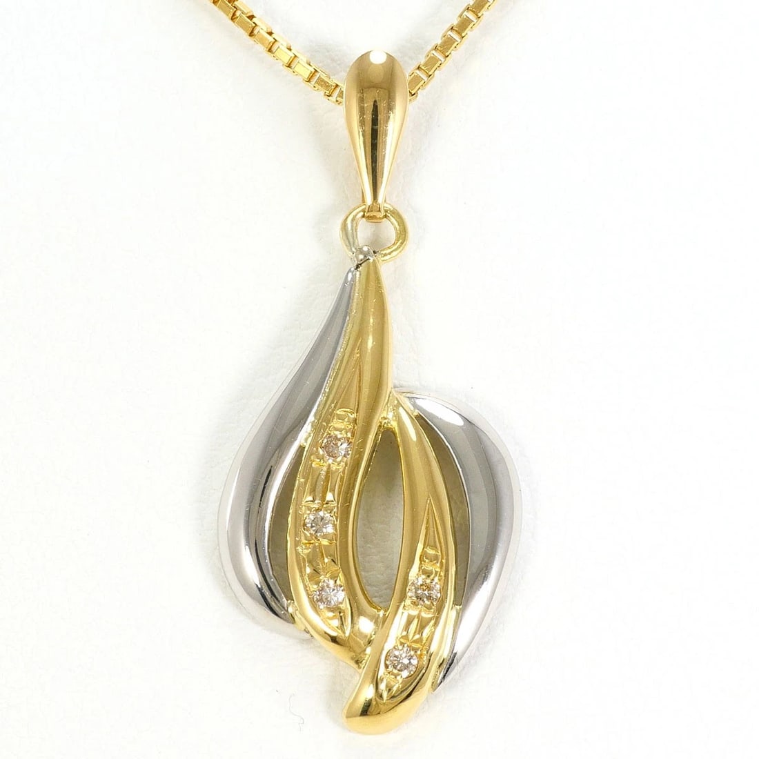PT850 K18 NECKLACE DIAMOND: PT850 K18 Necklace Diamond Brand: No Brand Type/Style: Necklace Material: PT850/PlatinumK18/Yellow Gold, Main Stone Natural Color: Yellow Gold Size: Top size?H:about30?W:about13mm(Top and chain are