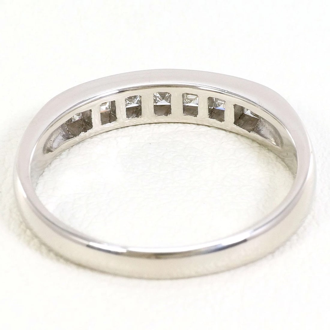 PT900 PLATINUM RING DIAMOND - 3
