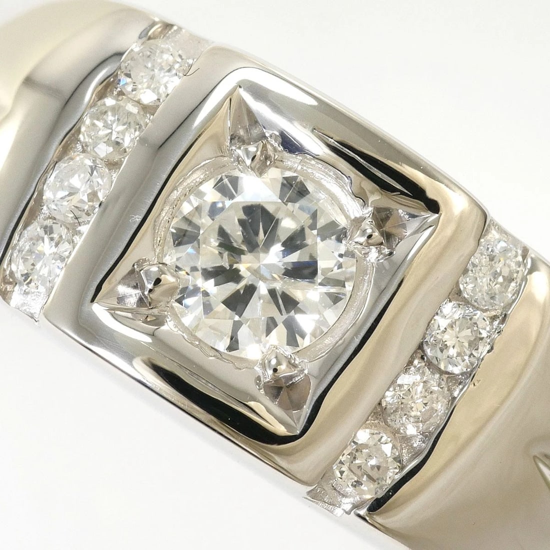 PT900 PLATINUM RING DIAMOND - 2