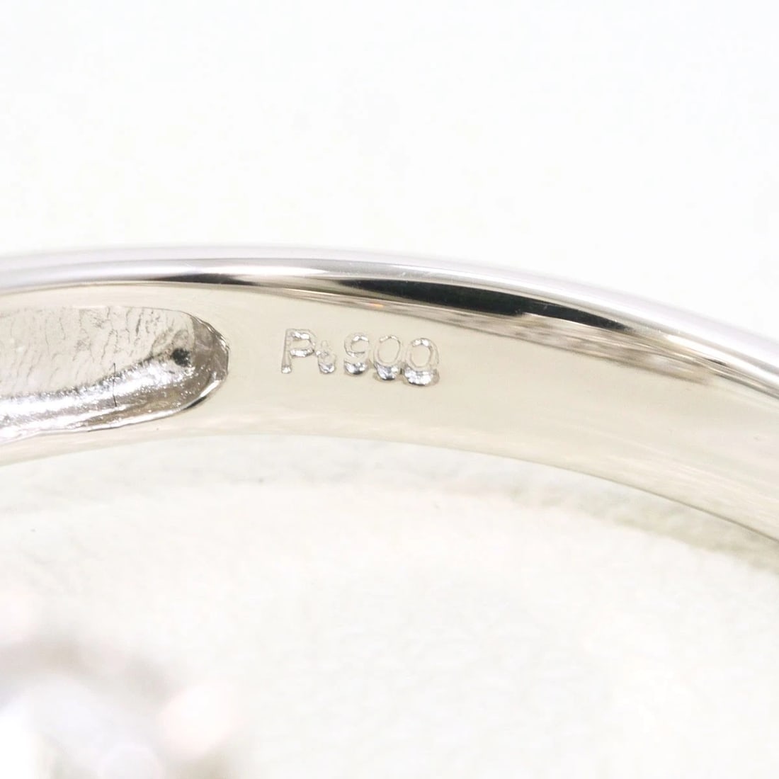 PT900 PLATINUM RING DIAMOND - 5