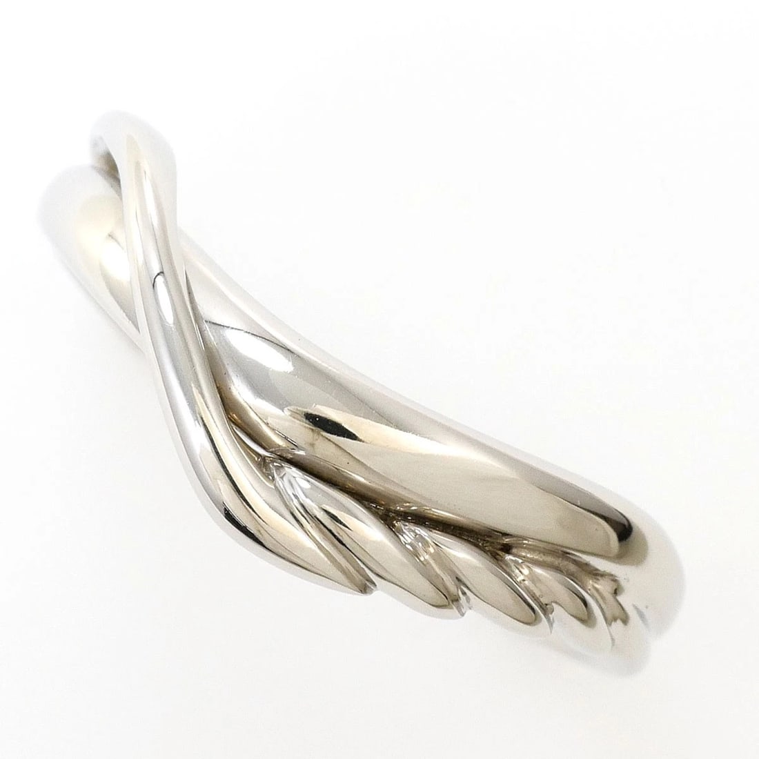 PT950 RING: PT950 Ring Brand: 4? Type/Style: Ring Material: PT950, Color: None Size: US 7 Accessories: None Accessories Notice: When purchasing pre-owned goods, please refer to the photos of the items to check