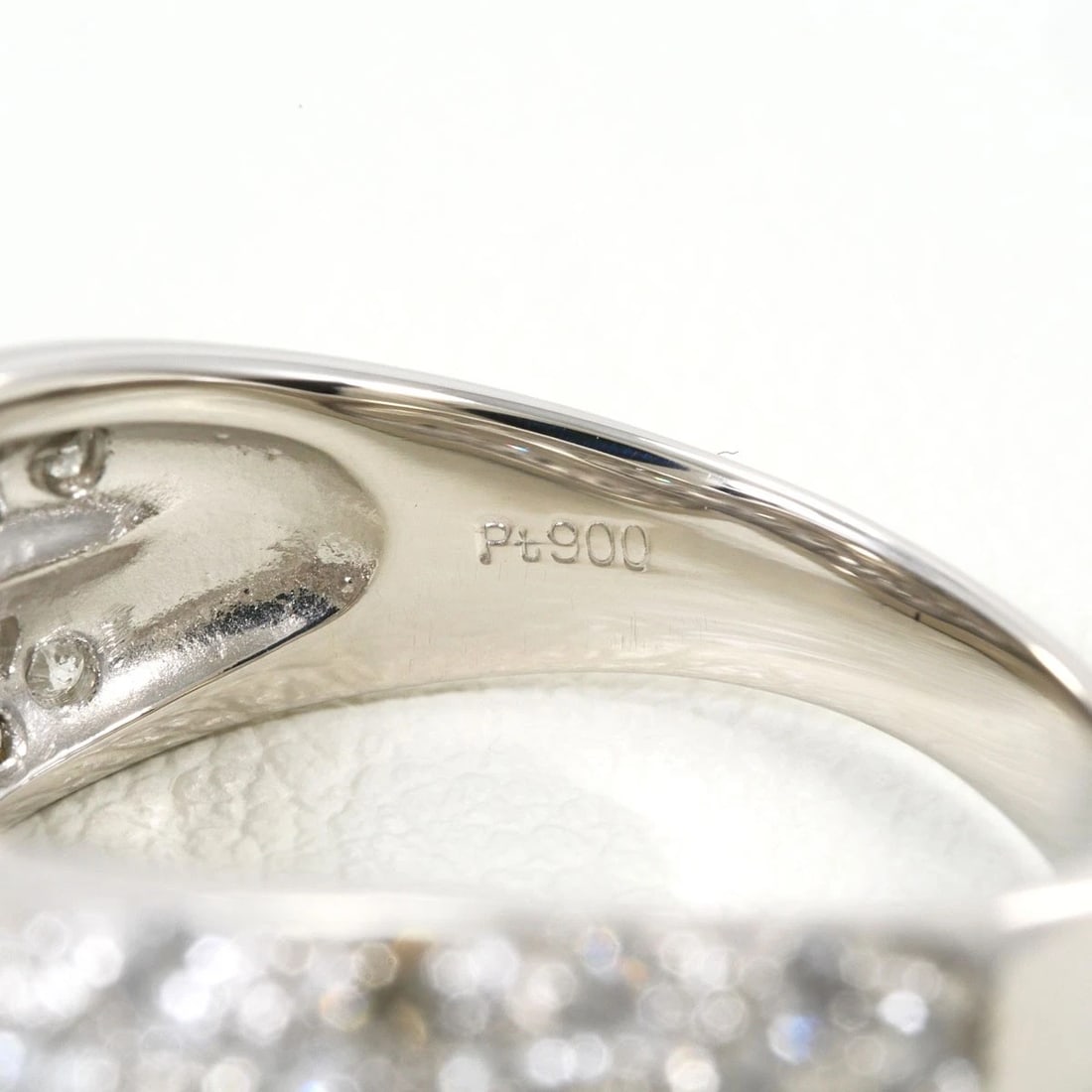 PT900 PLATINUM RING DIAMOND - 5