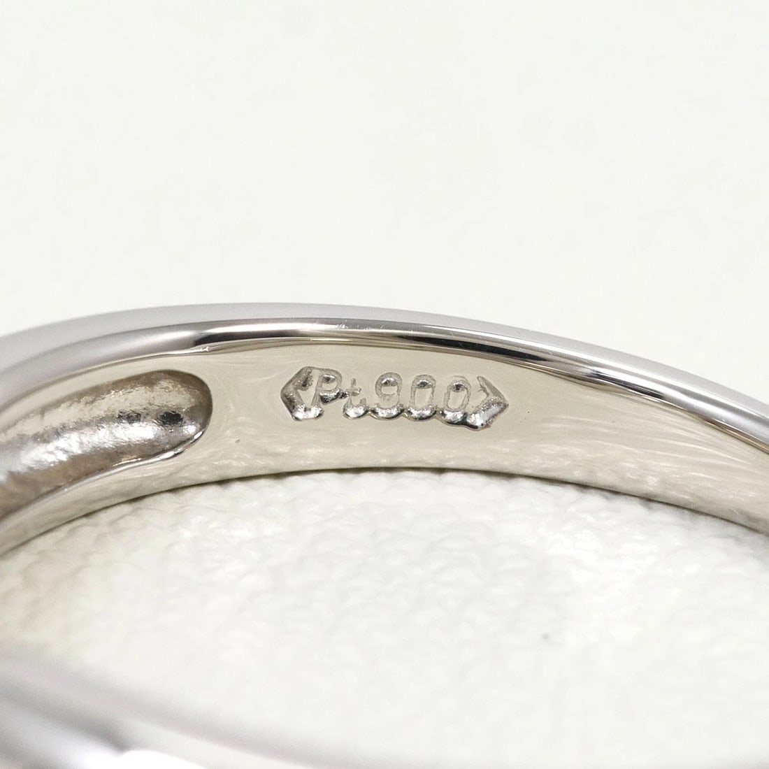 PT900 PLATINUM RING DIAMOND - 4