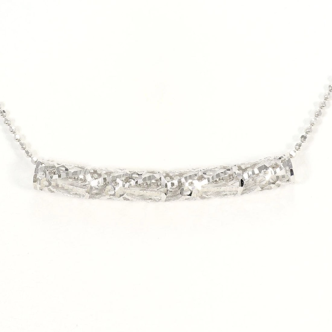 K18 GOLD NECKLACE: K18 gold Necklace Brand: No Brand Type/Style: Necklace Material: K18/White Gold, Color: White Gold Size: Top size?H:about5?W:about38mm(Top and chain are removable), Chain Length: about44cm(Free
