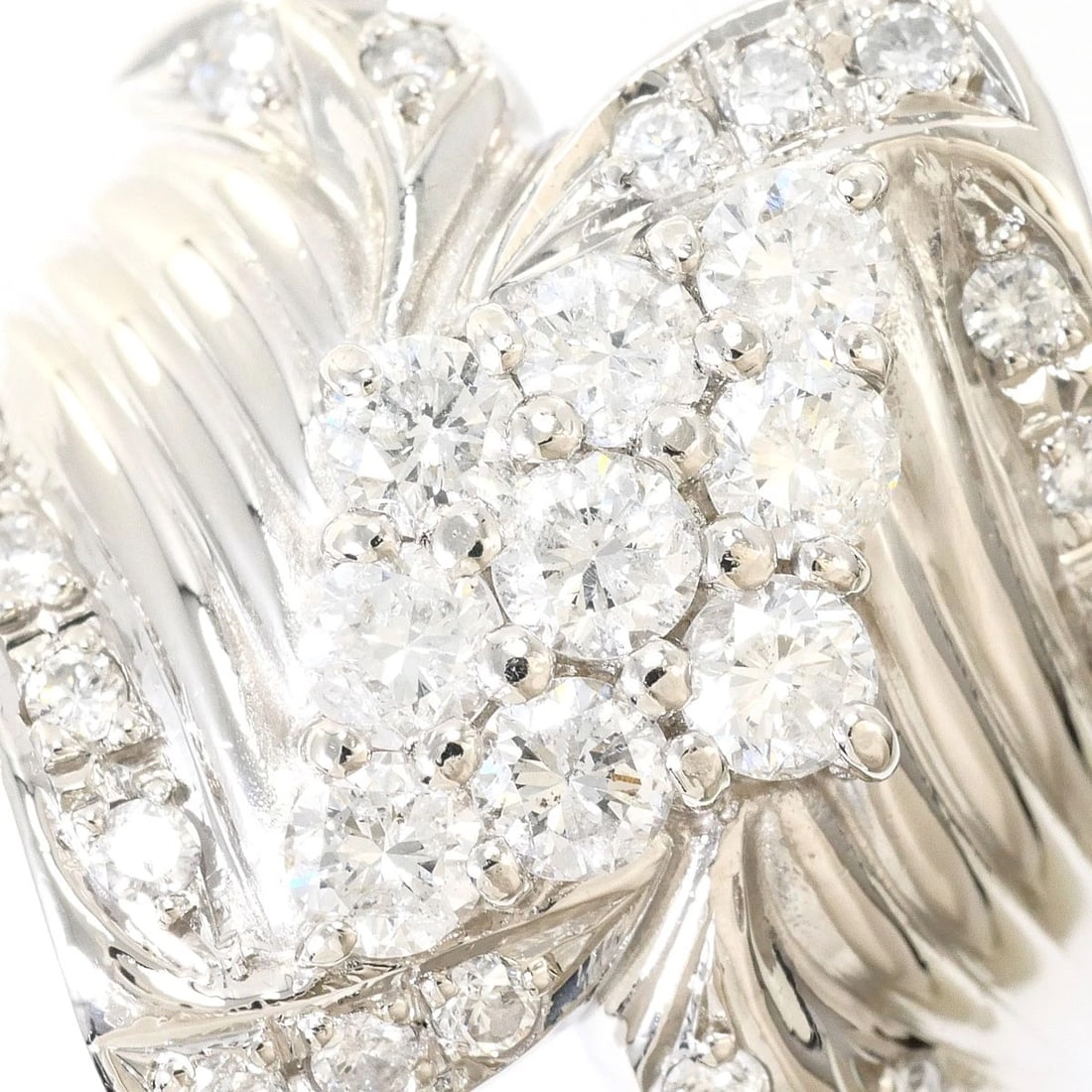 PT900 PLATINUM RING DIAMOND - 2