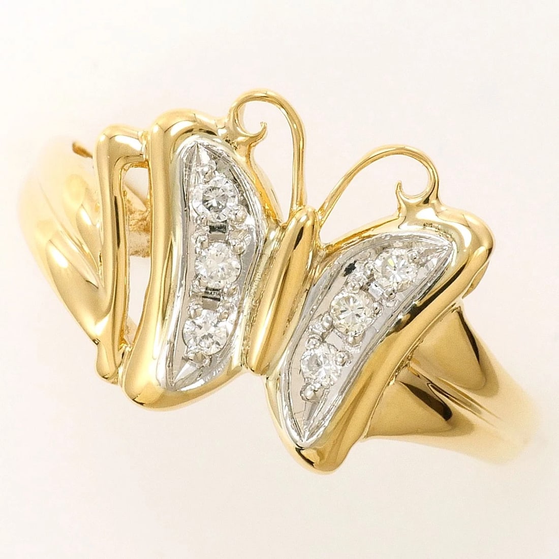 PT900 PLATINUM K18 RING DIAMOND: PT900 Platinum K18 Ring Diamond Brand: No Brand Type/Style: Ring Material: PT900/PlatinumK18/Yellow Gold, Main Stone Natural Color: Yellow Gold Size: US 7 Accessories: None Accessories Notice: When