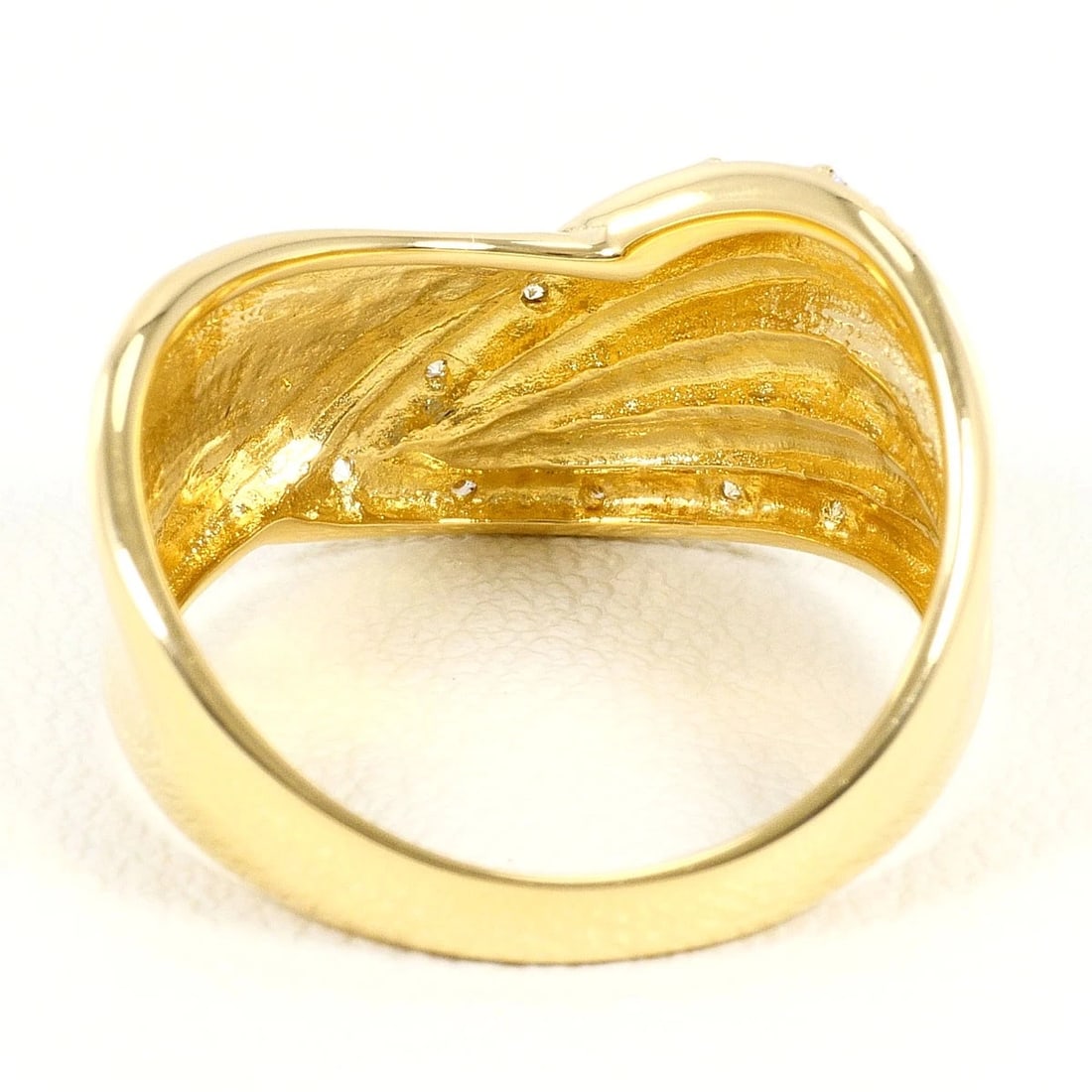 K18 GOLD RING DIAMOND - 2