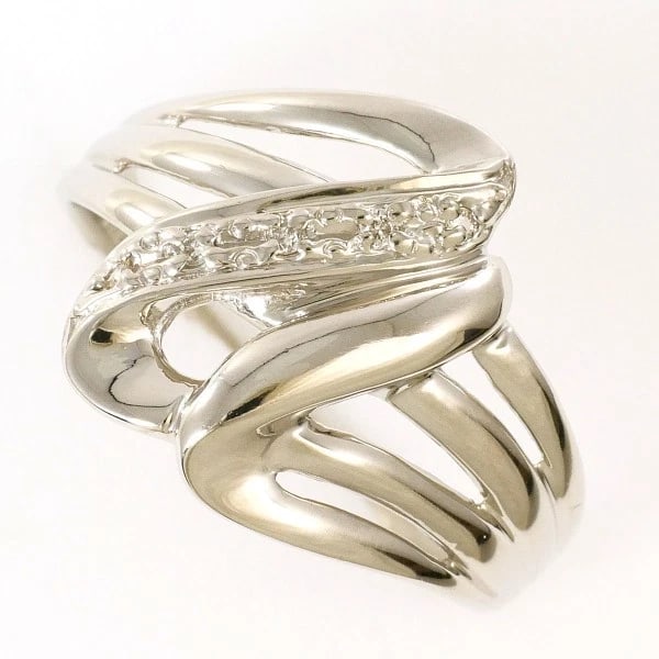 PT900 RING: PT900 Ring Brand: No Brand Type/Style: Ring Material: PT900, Main Stone Natural Color: none Size: US 7 1/2 Accessories: None Accessories Notice: When purchasing pre-owned goods, please refer to the