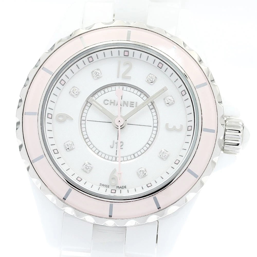 CHANEL J12 DIAMOND WHITE QUARTZ WATCH: CHANEL J12 diamond white Quartz Watch Brand: CHANEL Type/Style: Wristwatch Material: Band Material Stainless Steel / ceramic, Case Material Stainless Steel / ceramic Color: Dial Color white Band