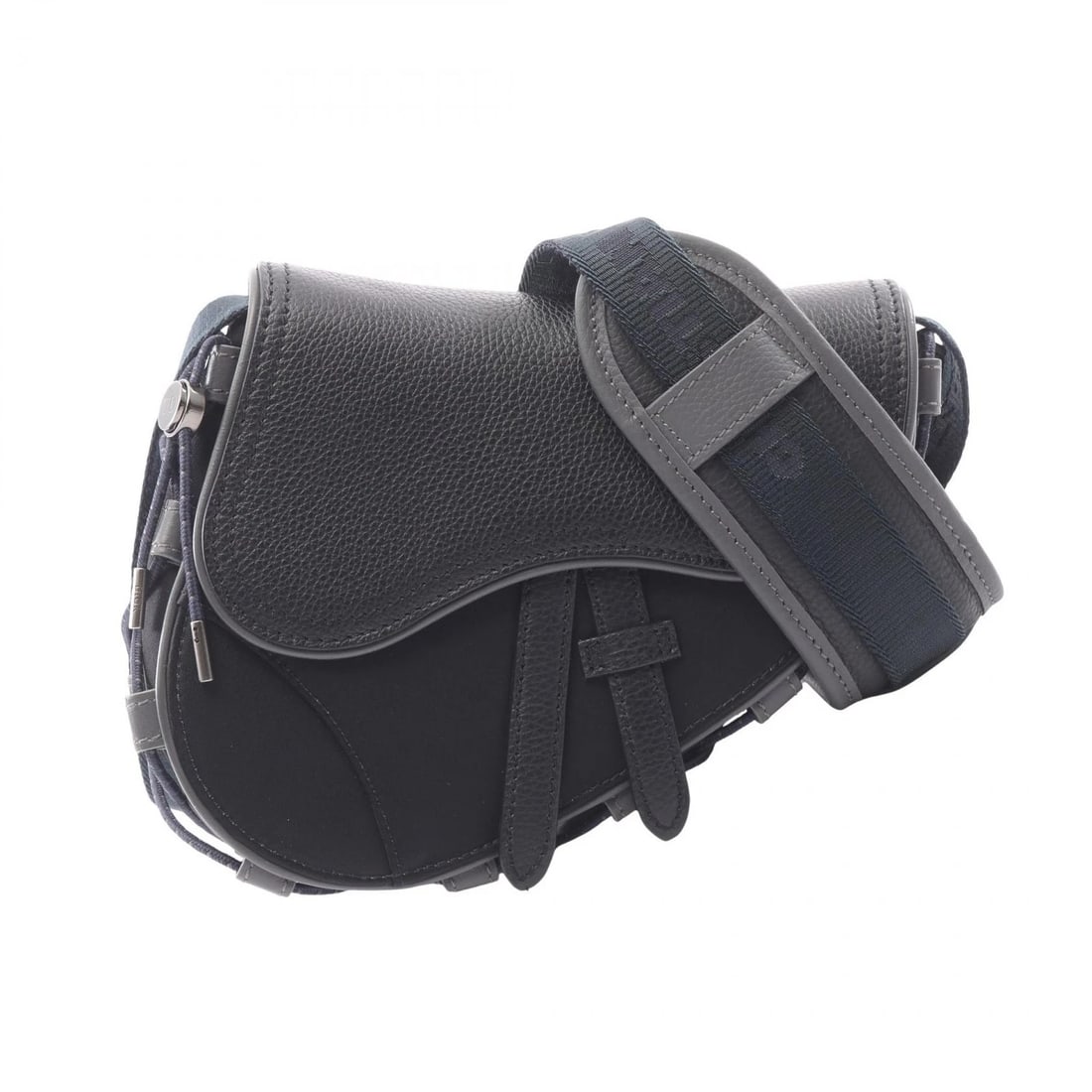DIOR ? SACAI SADDLE MINI CROSSBODY SHOULDER BAG NYLON LEATHER BLACK: Dior ? Sacai Saddle Mini crossbody Shoulder Bag Nylon leather Black Brand: DIOR Type/Style: Shoulder Bag Material: Exterior Material Nylon ? leather Color: Exterior Color Black?ish colors Size: