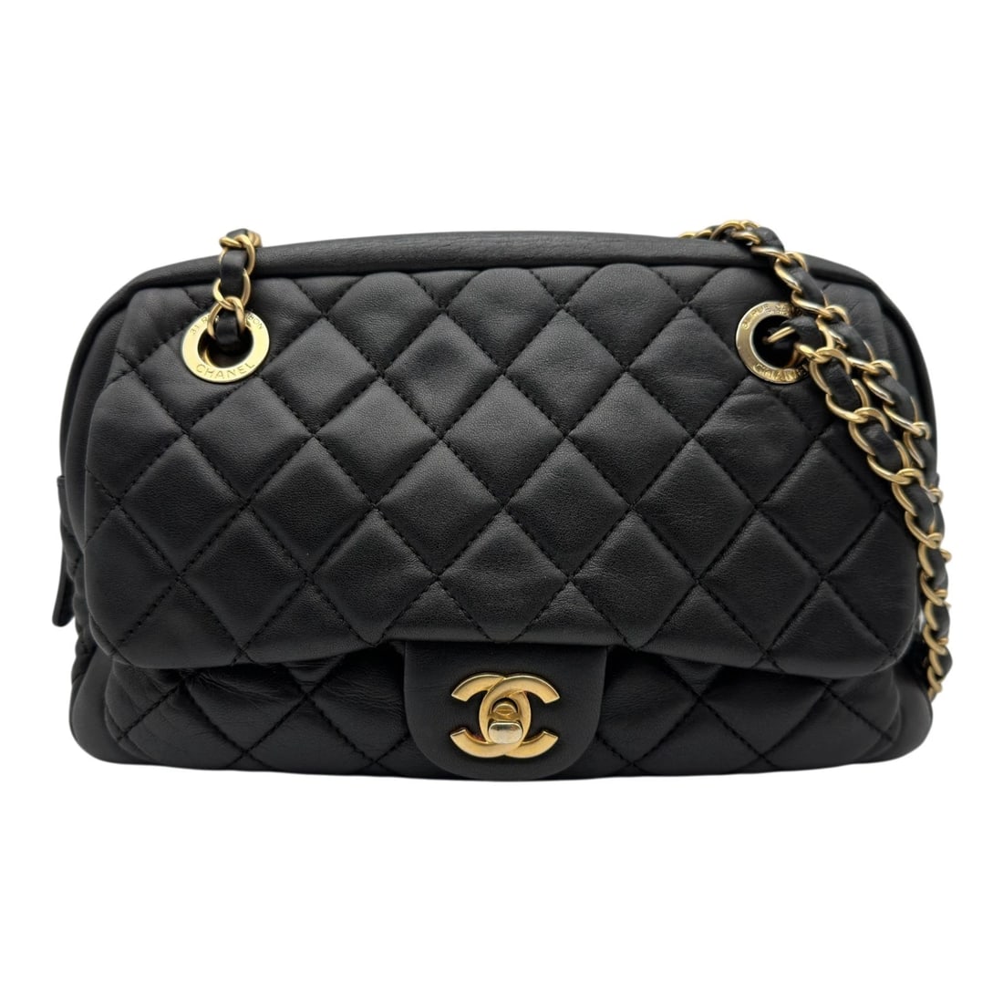 CHANEL MATELASSE CHAIN HANDBAG