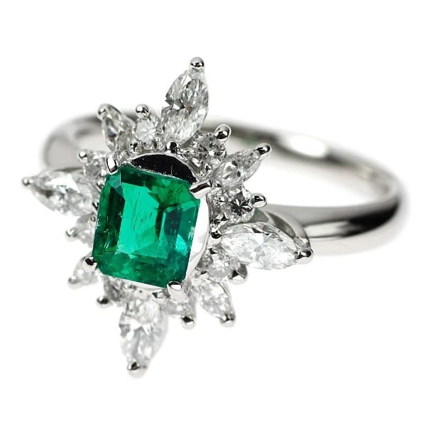 PT900 EMERALD DIAMOND RING - 2