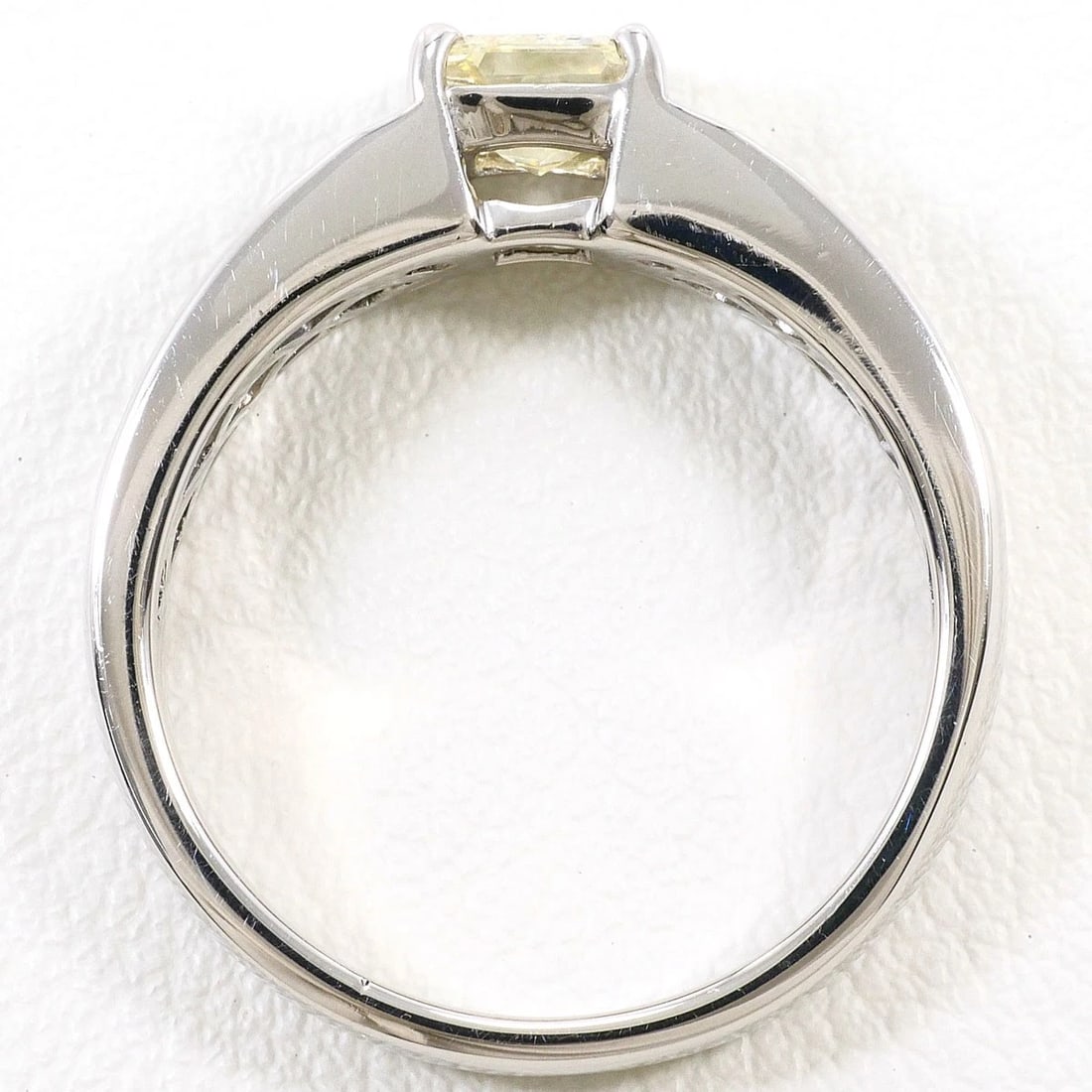 PT900 RING YELLOW DIAMOND - 3