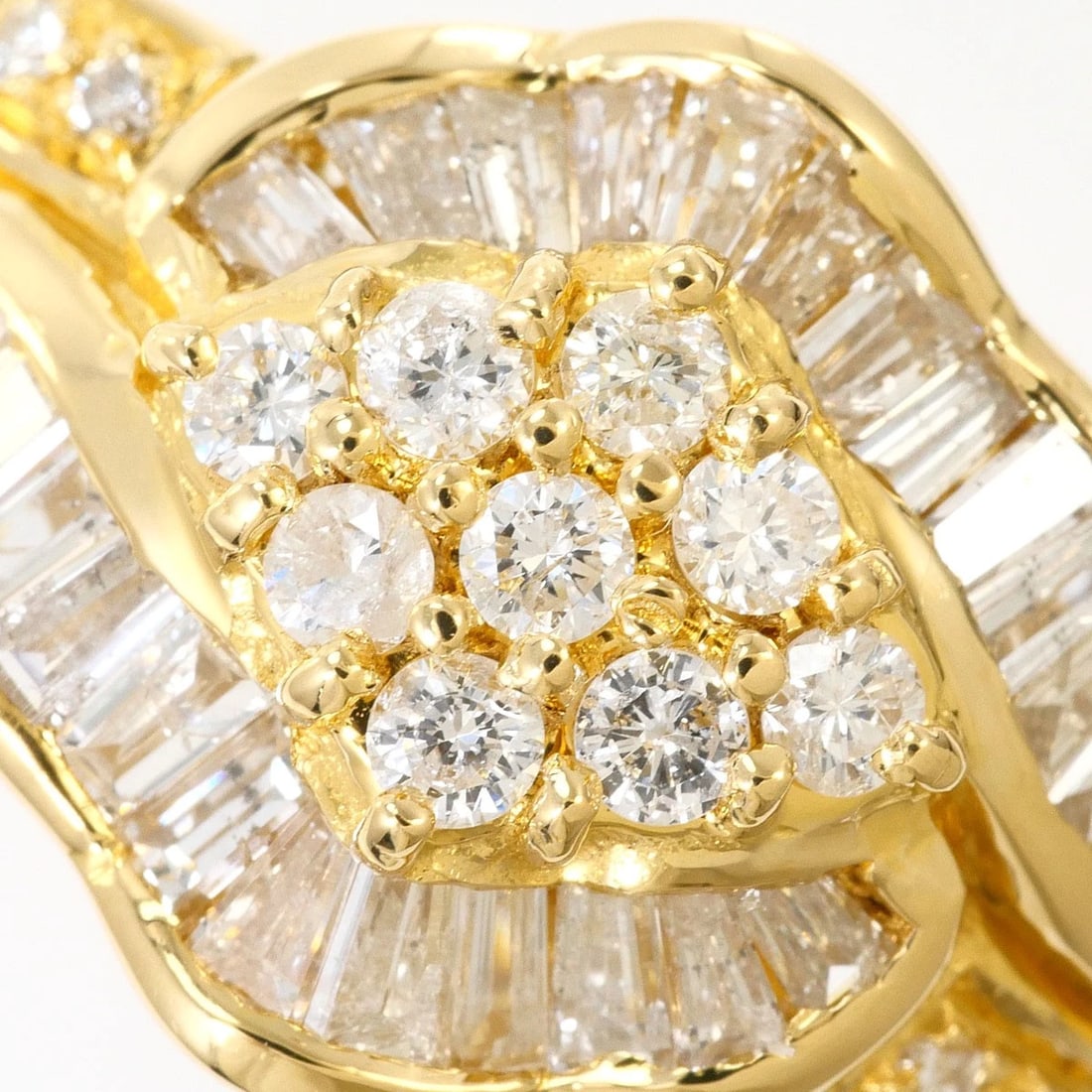 K18 GOLD RING DIAMOND - 2