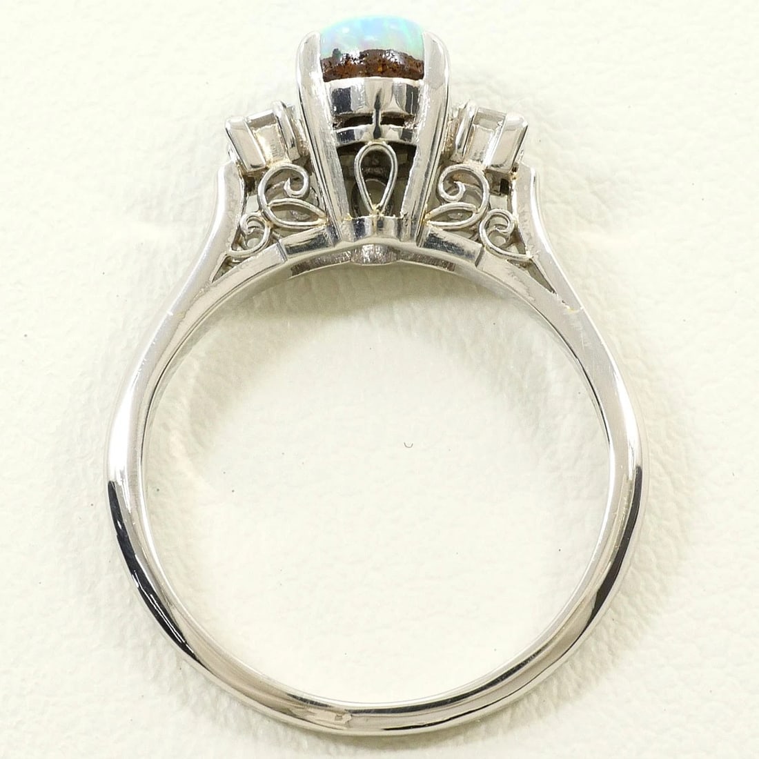 PT850 PLATINUM RING OPAL - 2