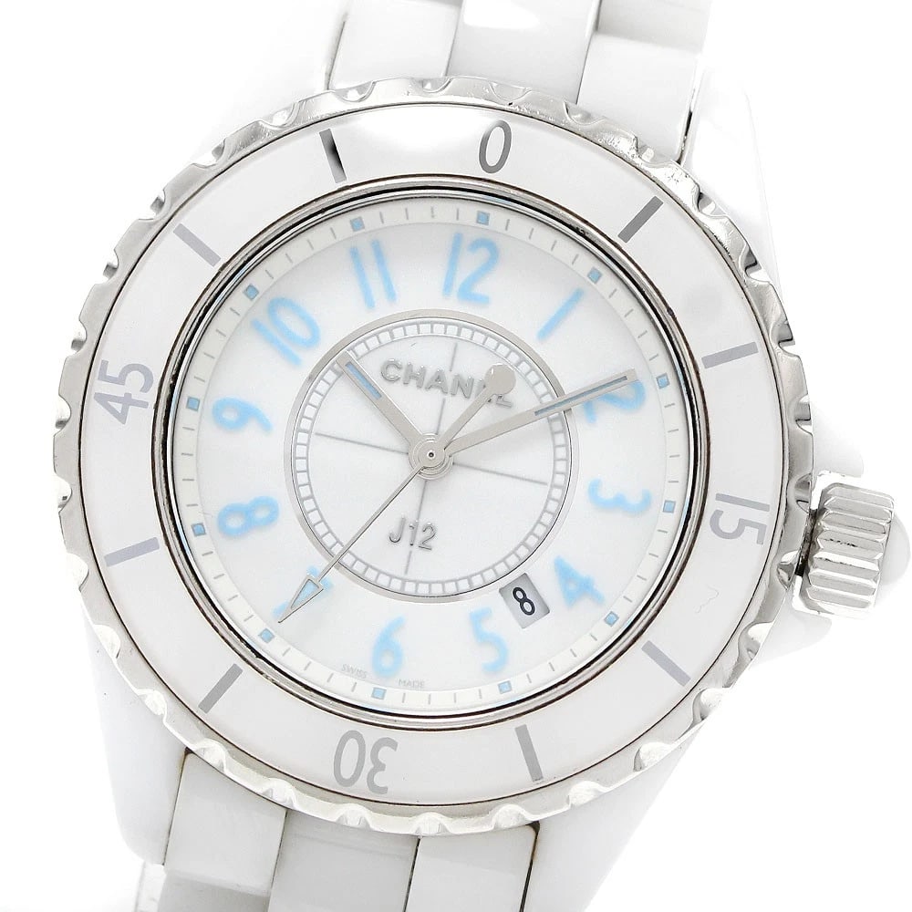 CHANEL J12 BLUE LIGHT WHITE QUARTZ WATCH: CHANEL J12 Blue light white Quartz Watch Brand: CHANEL Type/Style: Wristwatch Material: Band Material Stainless Steel / ceramic, Case Material Stainless Steel / ceramic Color: Dial Color white Size: C