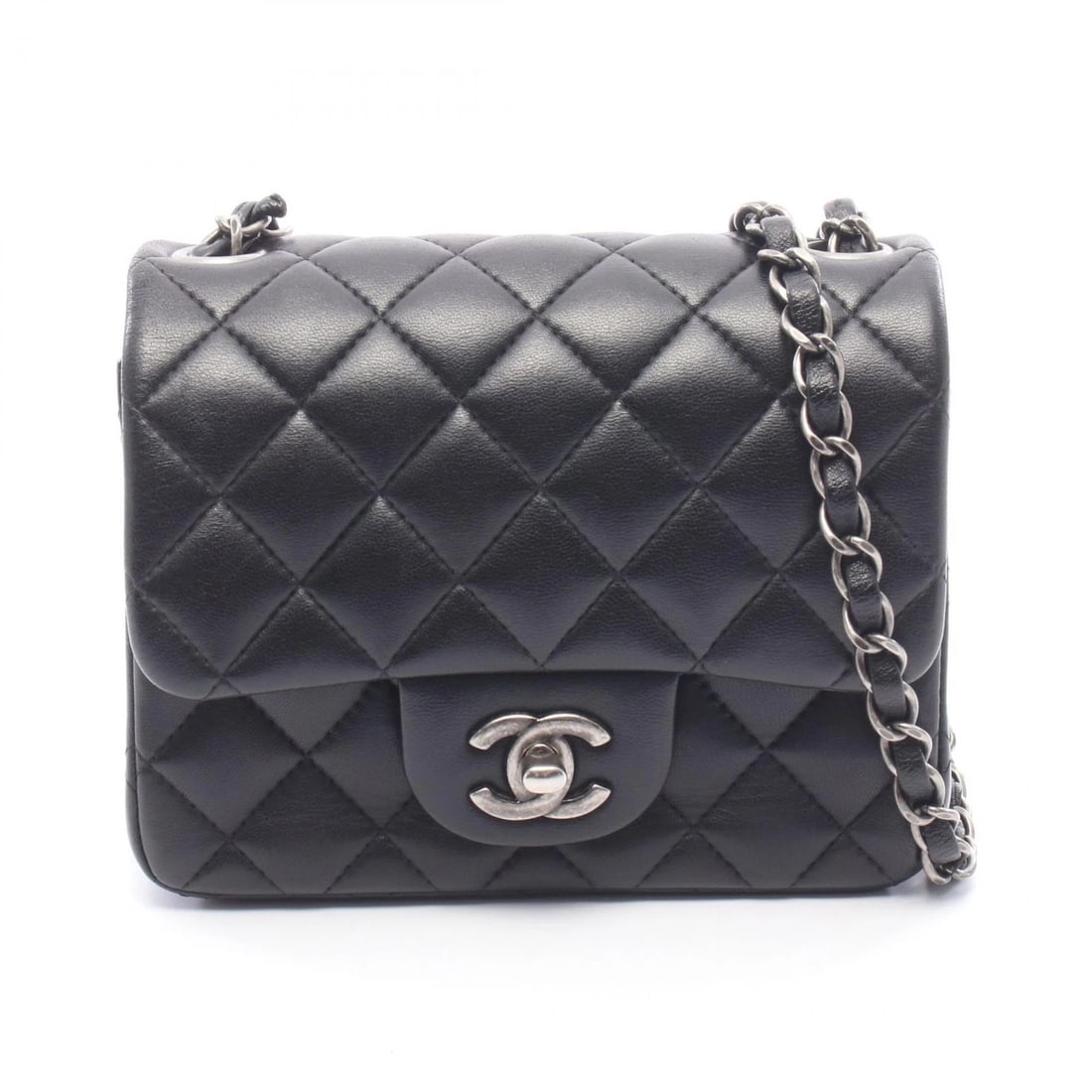 CHANEL MINI MATELASSE CHAIN SHOULDER BAG LAMB SHEEP: CHANEL Mini Matelasse Chain Shoulder Bag Lamb sheep Brand: CHANEL Type/Style: Shoulder Bag Material: Exterior Material Lambskin (sheep leather) Color: Exterior Color Black?ish colors Size: (H:5.1" x W