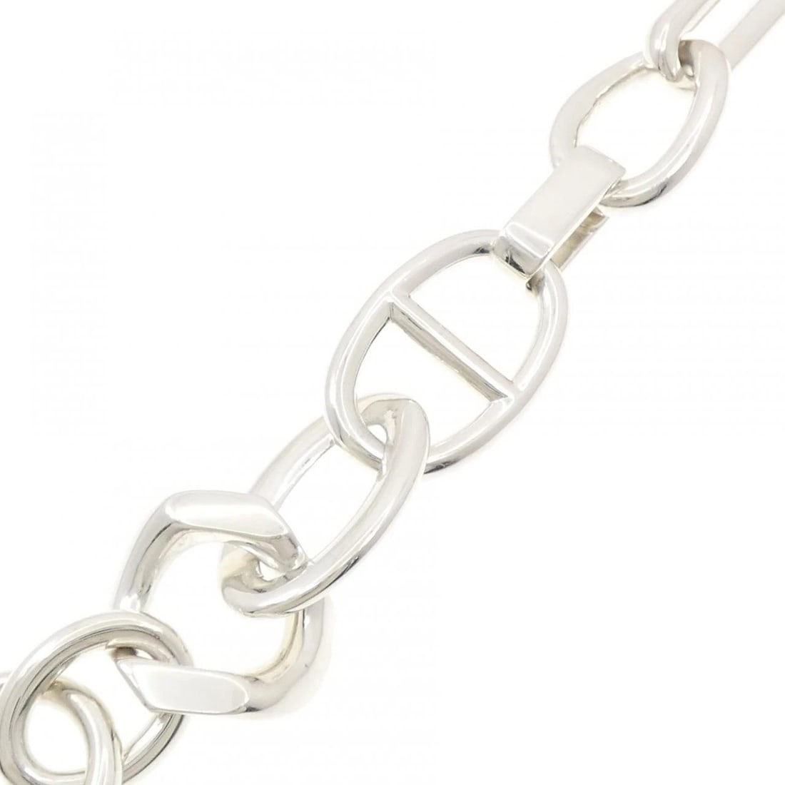 HERMES ALEA BRACELET: Hermes Alea Bracelet Brand: HERMES Type/Style: Bracelet Material: 925Silver, Color: Silver Size: lentgh 23.0cm (ST) Actual Size Max width approx: 33.8mm Accessories: None Accessories Notice: When