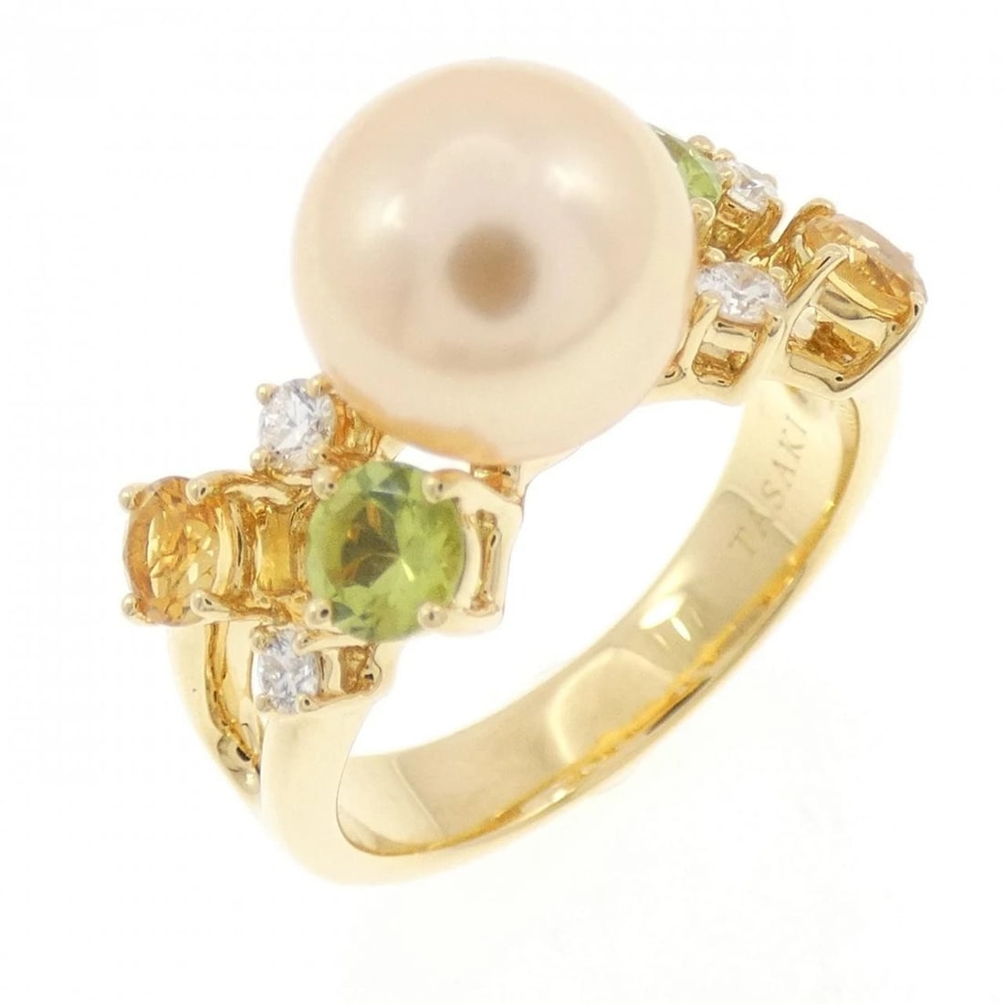TASAKI FRESHWATER PEARL RING: Tasaki freshwater pearl ring Brand: TASAKI Type/Style: Tasaki Ring Material: 750 yellow gold, Main Stone Freshwater Pearl Color: yellow gold Size: US 6 1/4 Accessories: None Accessories No