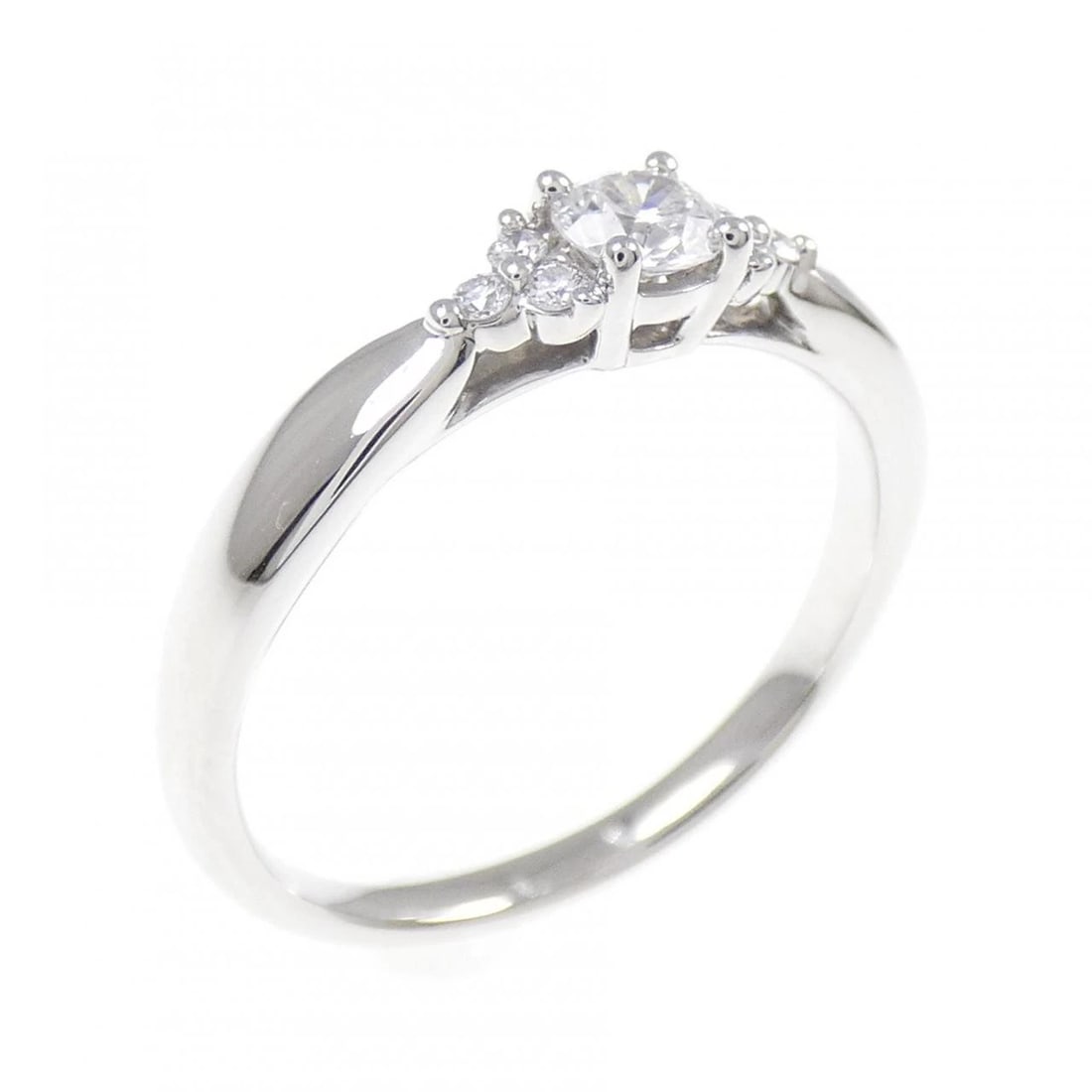 TIFFANY & CO. HARMONY RING: TIFFANY & Co. Harmony Ring Brand: TIFFANY&Co. Type/Style: TIFFANY & Co. Ring Material: Platinum950, Main Stone Natural Color: Silver Size: US 5 1/2 Accessories: None Accessories Notice: When