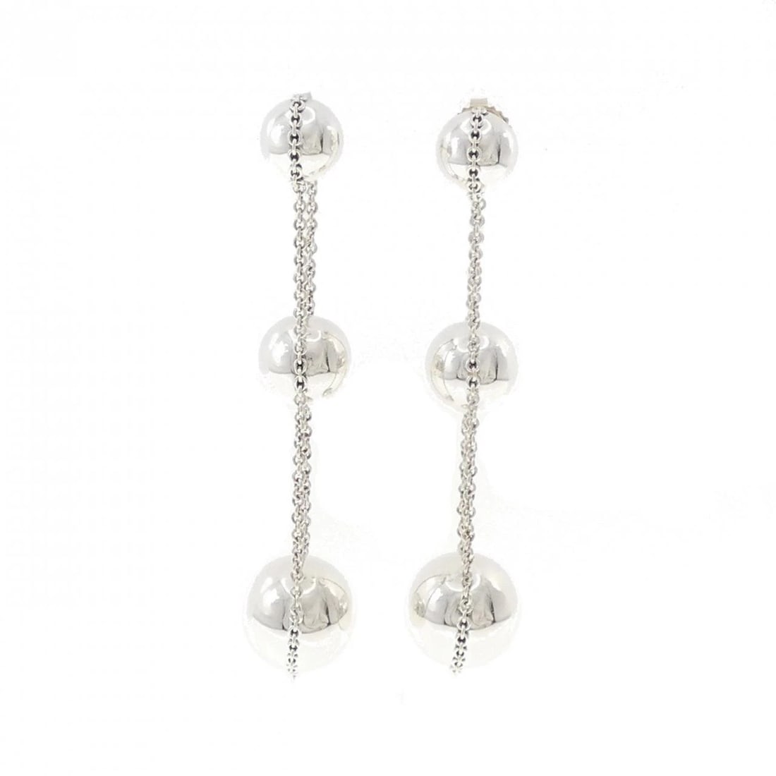 TIFFANY&CO. TRIPLE DROP PIERCE: TIFFANY&Co. Triple Drop Pierce Brand: TIFFANY&Co. Type/Style: TIFFANY&Co. Pierce/Earring Material: 925Silver, Color: Silver Size: Actual Size Approx. Length x width: 67.2mm x 13.4mm Accessories: N